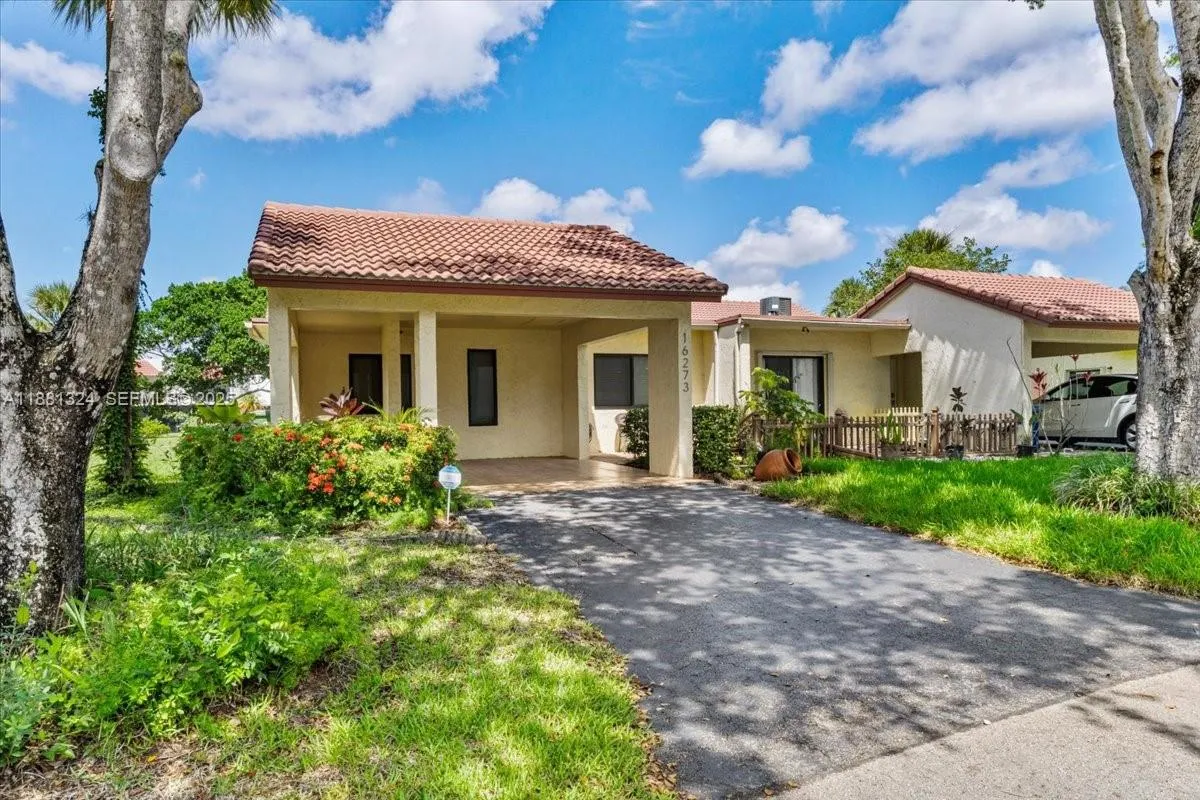 16273 Laurel Dr 7, Weston, Florida 33326, Weston, Florida 33326, 2 Bedrooms Bedrooms, ,2 BathroomsBathrooms,Residential,For Sale,16273 Laurel Dr 7, Weston, Florida 33326,A11881324