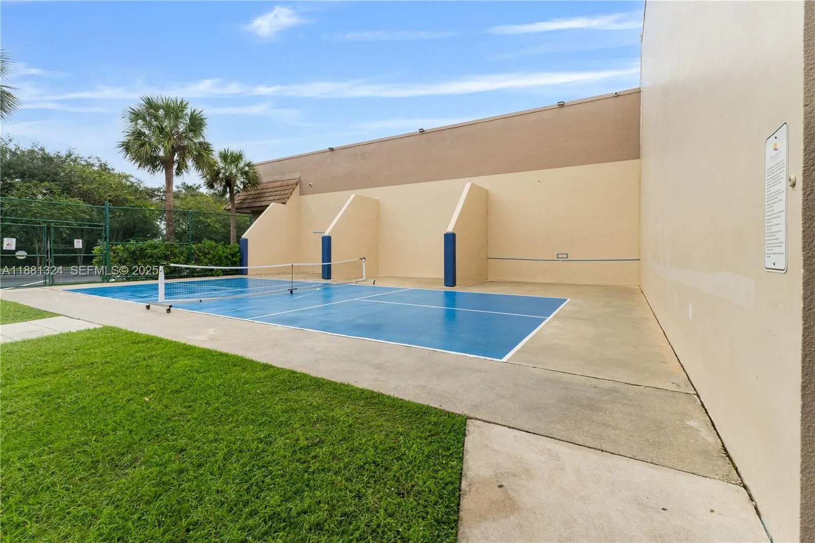 16273 Laurel Dr 7, Weston, Florida 33326, Weston, Florida 33326, 2 Bedrooms Bedrooms, ,2 BathroomsBathrooms,Residential,For Sale,16273 Laurel Dr 7, Weston, Florida 33326,A11881324