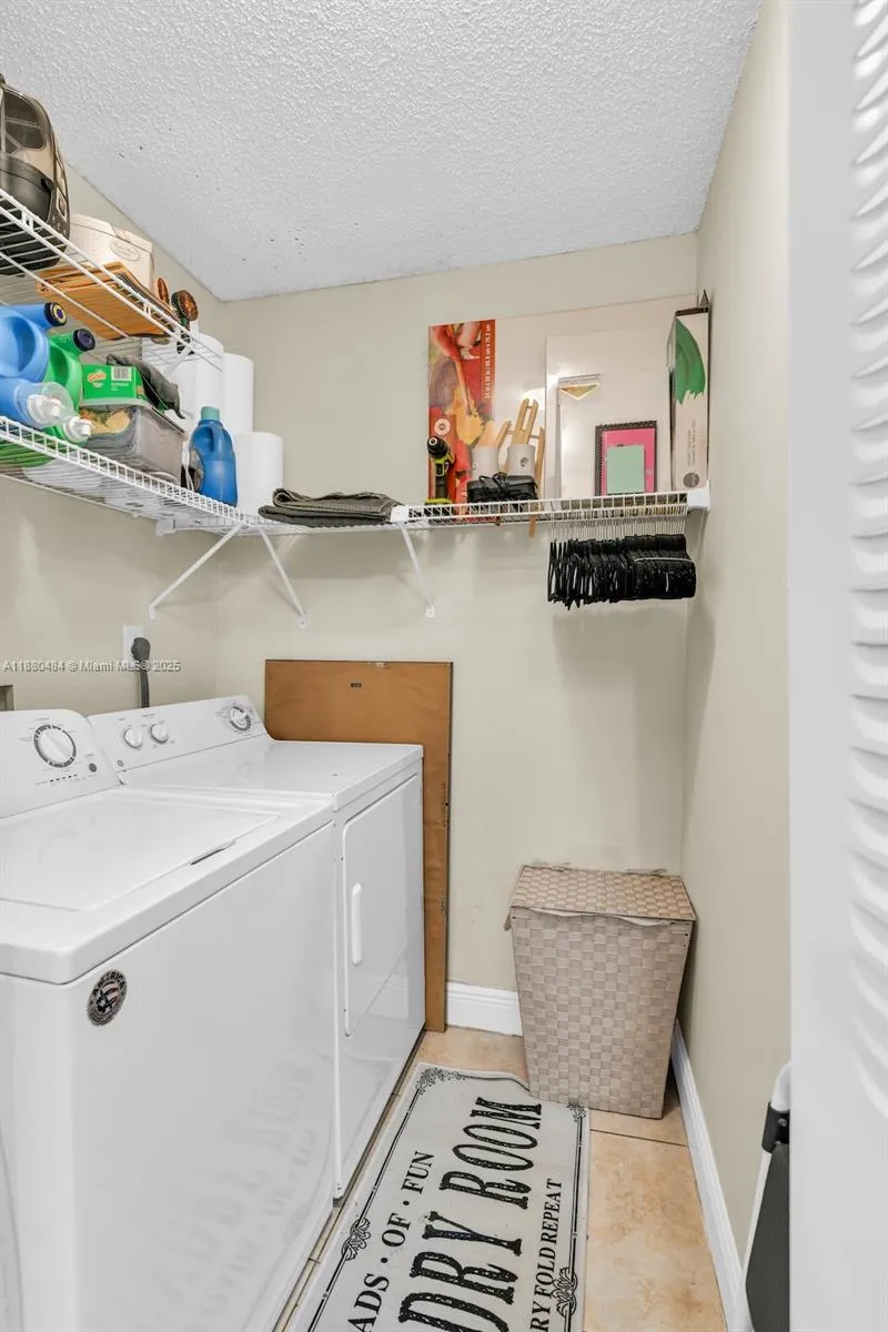 Pompano Beach, Florida 33069-0956, Pompano Beach, Florida 33069-0956, 1 Bedroom Bedrooms, ,1 BathroomBathrooms,Residential,For Sale, Pompano Beach, Florida 33069-0956,A11880484