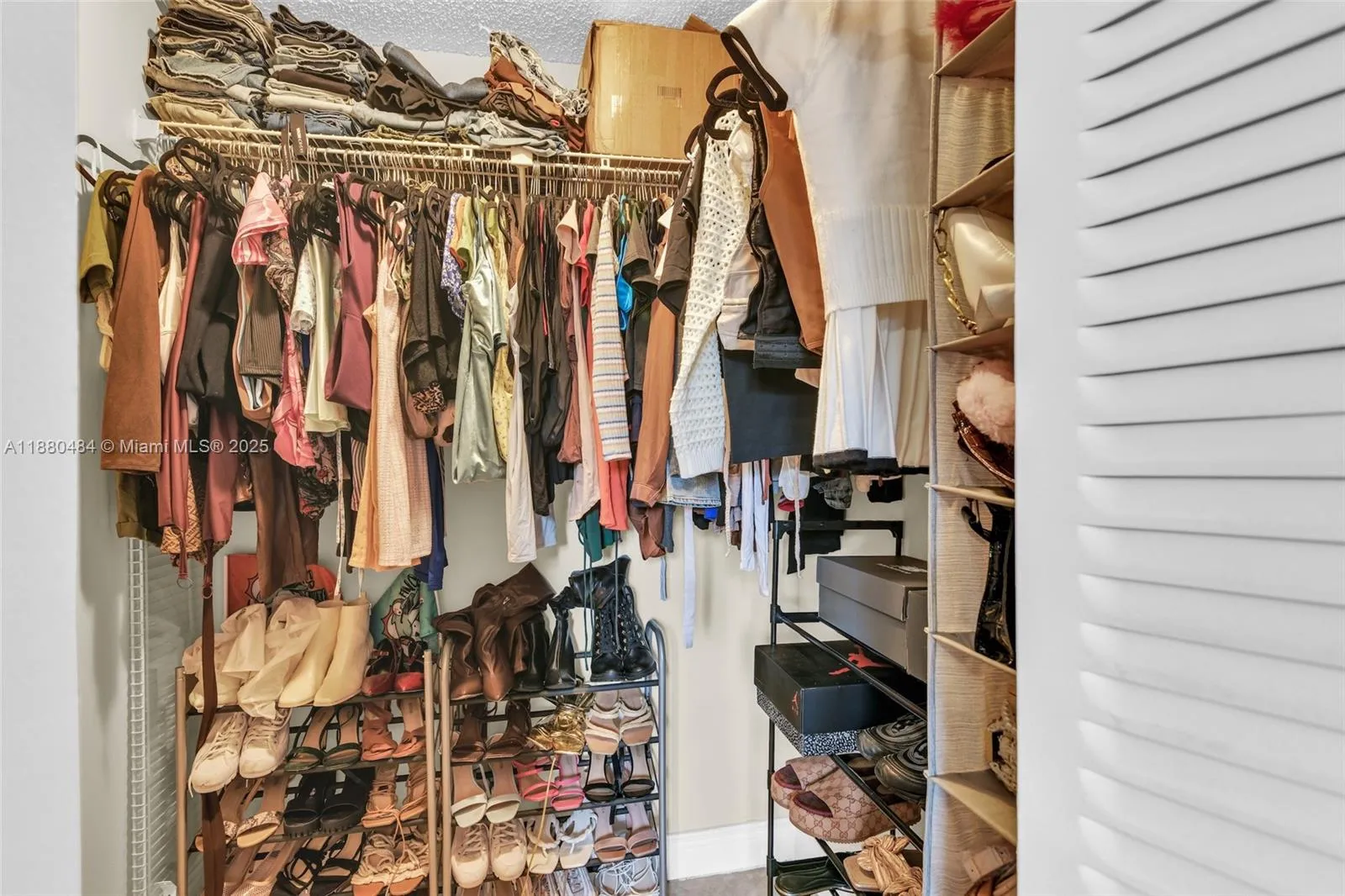 Pompano Beach, Florida 33069-0956, Pompano Beach, Florida 33069-0956, 1 Bedroom Bedrooms, ,1 BathroomBathrooms,Residential,For Sale, Pompano Beach, Florida 33069-0956,A11880484