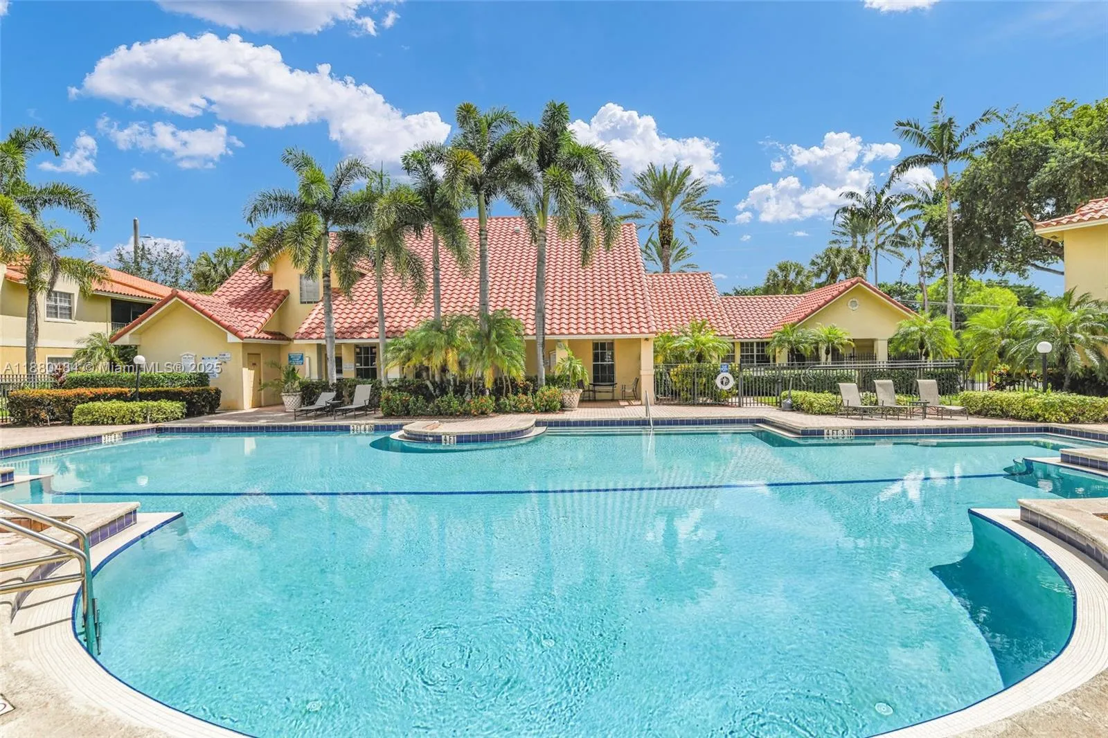 Pompano Beach, Florida 33069-0956, Pompano Beach, Florida 33069-0956, 1 Bedroom Bedrooms, ,1 BathroomBathrooms,Residential,For Sale, Pompano Beach, Florida 33069-0956,A11880484
