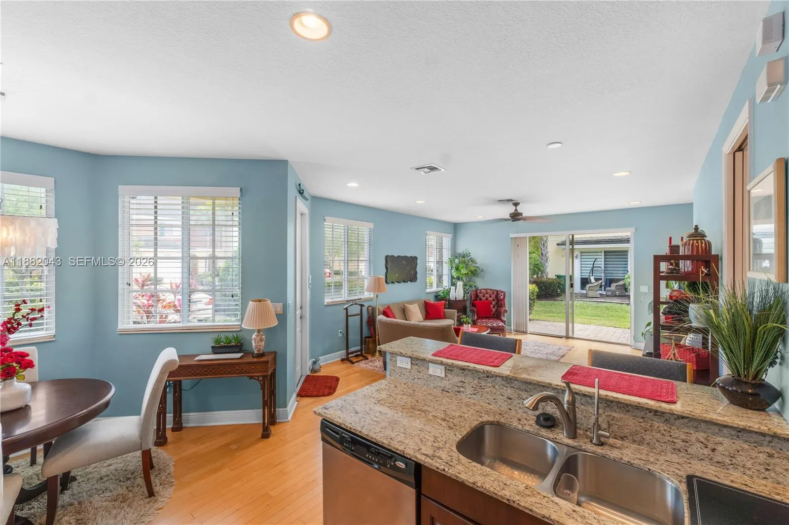 7702 Paddock Pl 7702, Davie, Florida 33328, Davie, Florida 33328, 3 Bedrooms Bedrooms, 5 Rooms Rooms,2 BathroomsBathrooms,Residential,For Sale,7702 Paddock Pl 7702, Davie, Florida 33328,A11882043
