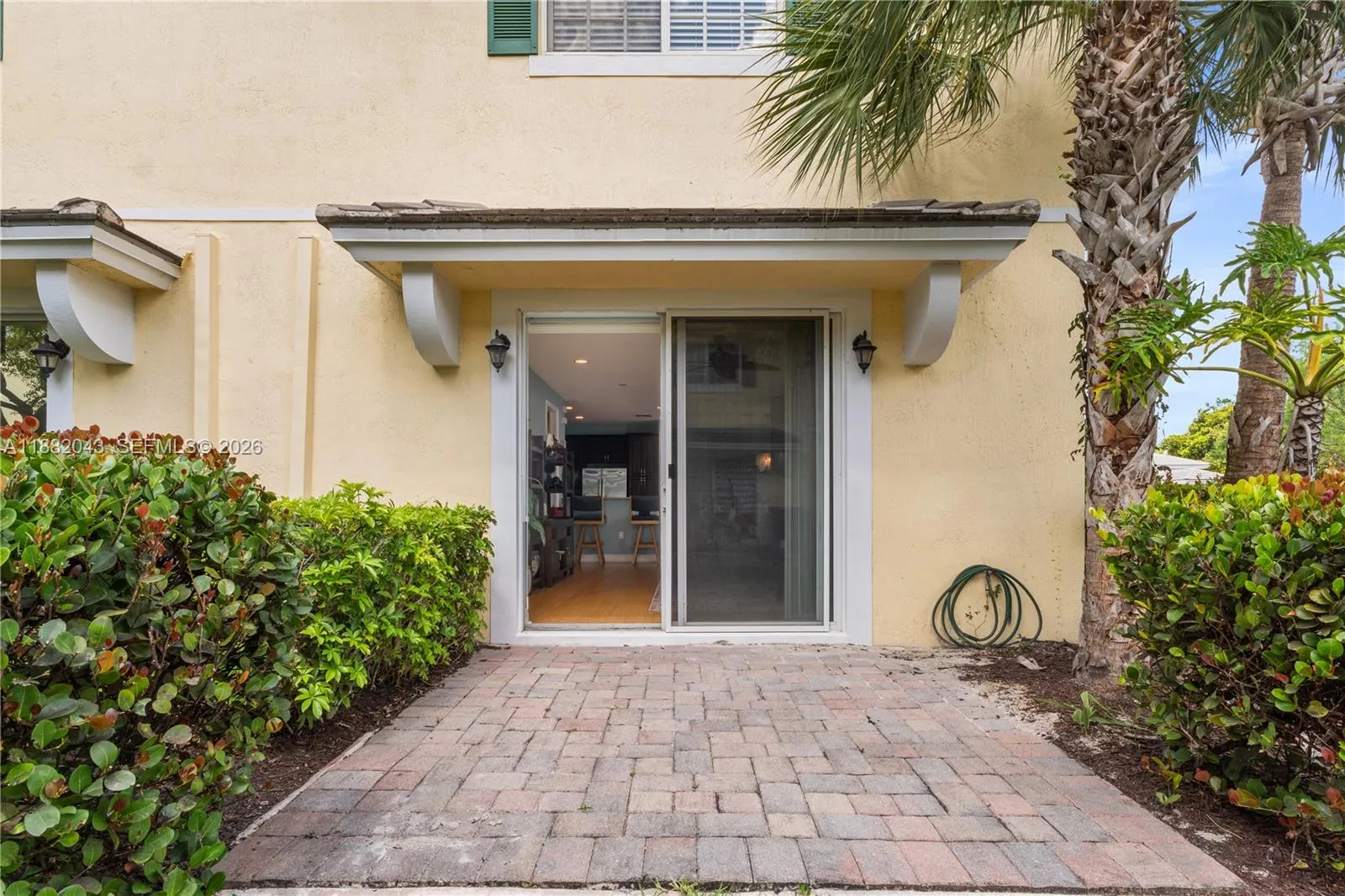 7702 Paddock Pl 7702, Davie, Florida 33328, Davie, Florida 33328, 3 Bedrooms Bedrooms, 5 Rooms Rooms,2 BathroomsBathrooms,Residential,For Sale,7702 Paddock Pl 7702, Davie, Florida 33328,A11882043