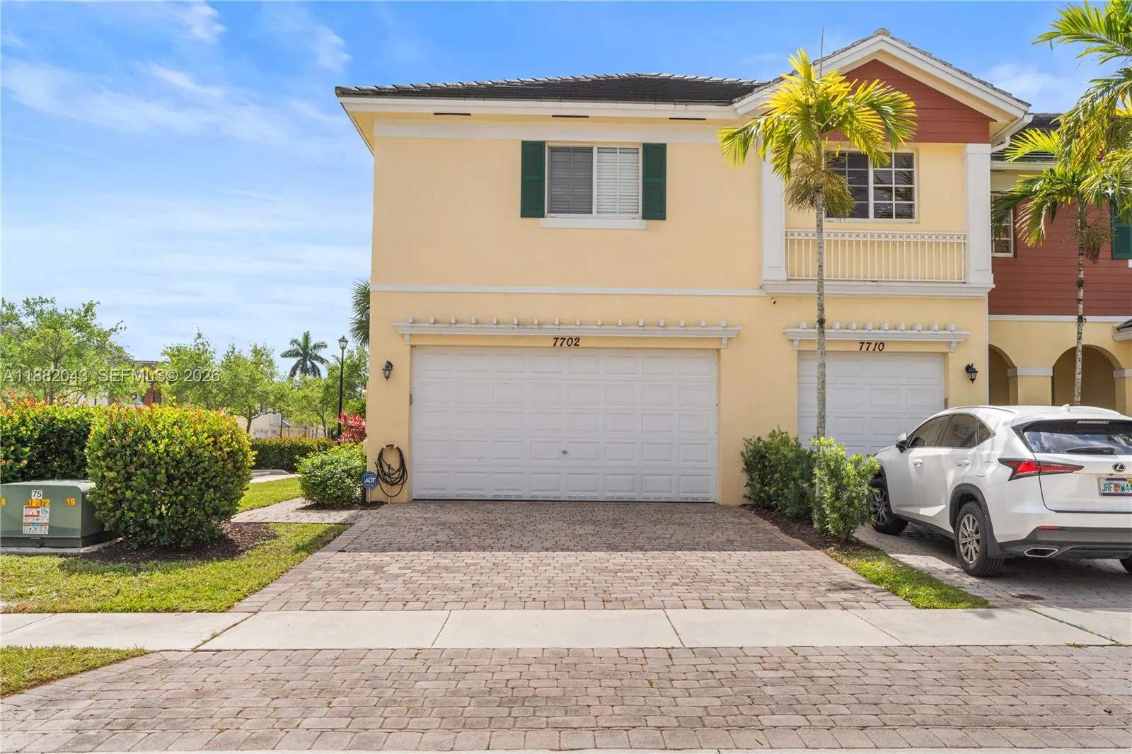 7702 Paddock Pl 7702, Davie, Florida 33328, Davie, Florida 33328, 3 Bedrooms Bedrooms, 5 Rooms Rooms,2 BathroomsBathrooms,Residential,For Sale,7702 Paddock Pl 7702, Davie, Florida 33328,A11882043