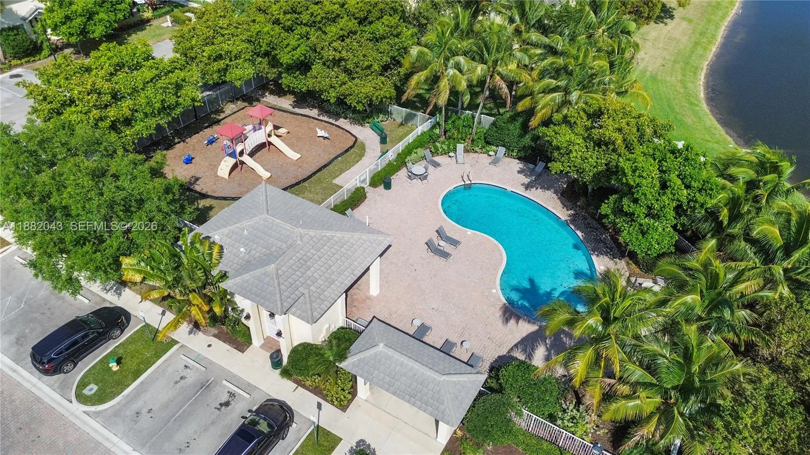 7702 Paddock Pl 7702, Davie, Florida 33328, Davie, Florida 33328, 3 Bedrooms Bedrooms, 5 Rooms Rooms,2 BathroomsBathrooms,Residential,For Sale,7702 Paddock Pl 7702, Davie, Florida 33328,A11882043
