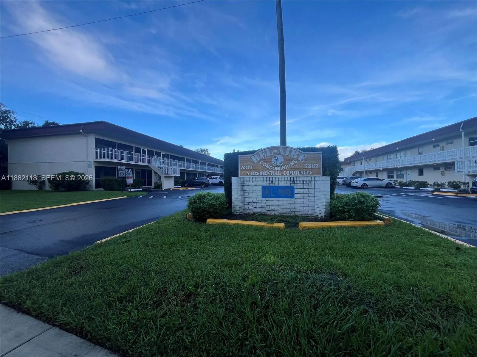 5387 Sw 40th Ave 103, Dania Beach, Florida 33314, Dania Beach, Florida 33314, 2 Bedrooms Bedrooms, 1 Room Rooms,2 BathroomsBathrooms,Residential,For Sale,5387 Sw 40th Ave 103, Dania Beach, Florida 33314,A11882118