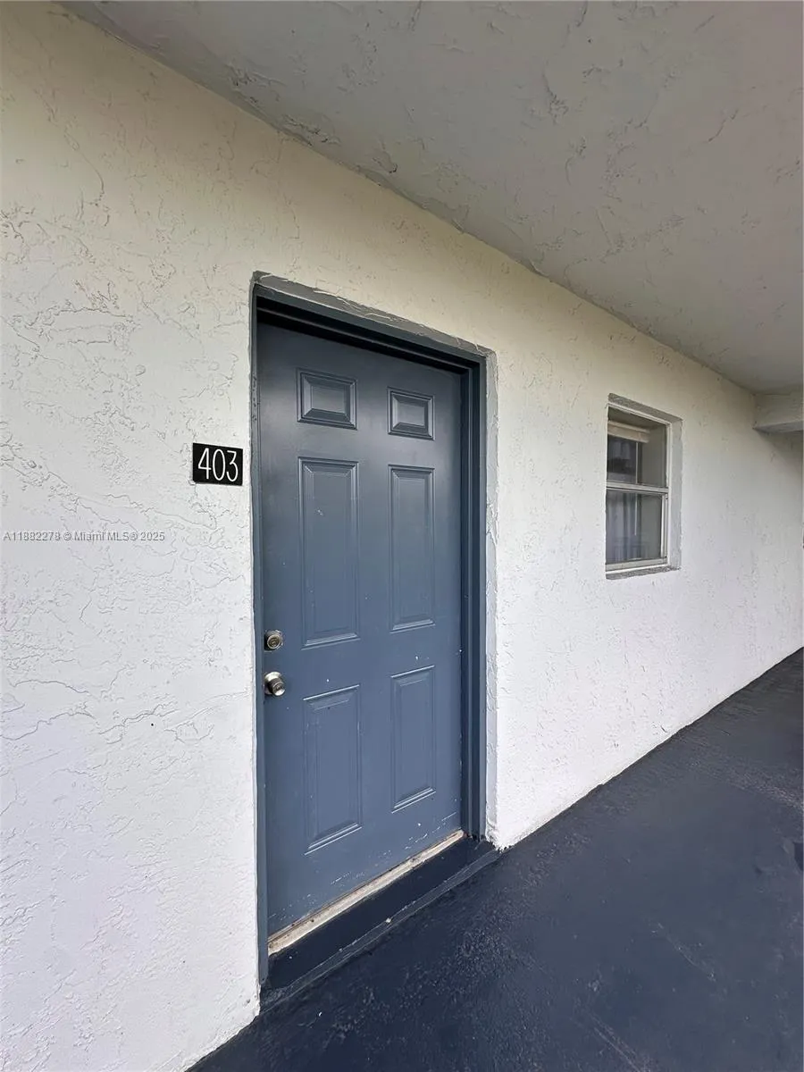 2800 Somerset Dr 403j, Lauderdale Lakes, Florida 3, Lauderdale Lakes, Florida 33311, 2 Bedrooms Bedrooms, ,2 BathroomsBathrooms,Residential,For Sale,2800 Somerset Dr 403j, Lauderdale Lakes, Florida 3,A11882278