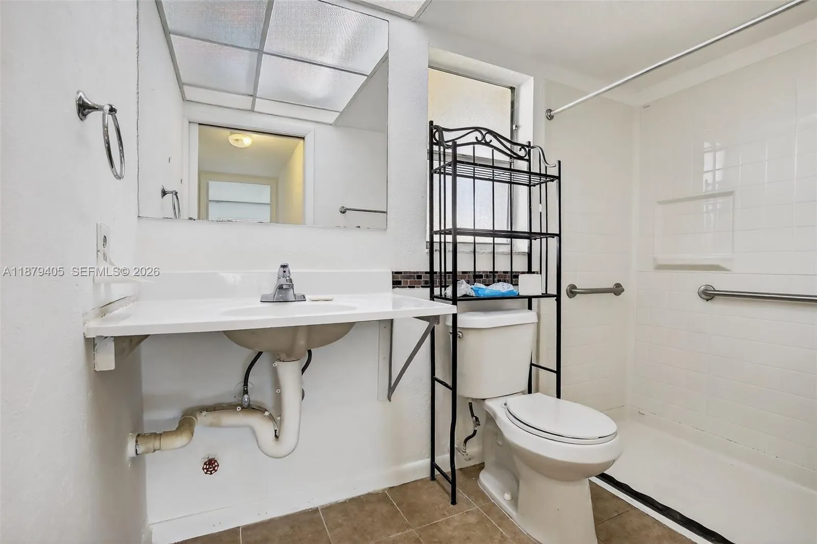 8951 Sunrise Lakes Blvd 105, Sunrise, Florida 3332, Sunrise, Florida 33322, 1 Bedroom Bedrooms, ,1 BathroomBathrooms,Residential,For Sale,8951 Sunrise Lakes Blvd 105, Sunrise, Florida 3332,A11879405