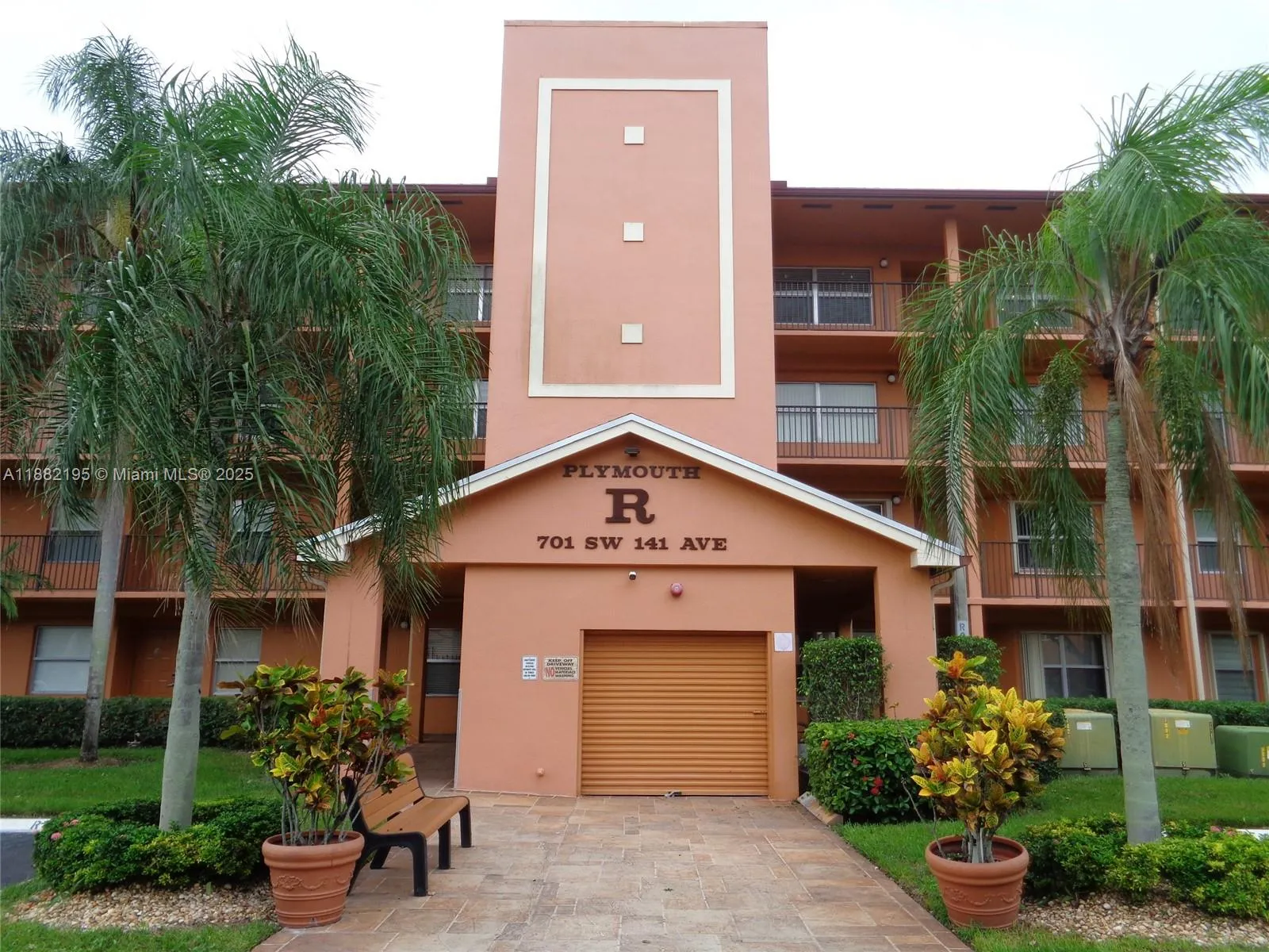 701 Sw 141st Ave 412r, Pembroke Pines, Florida 330, Pembroke Pines, Florida 33027, 2 Bedrooms Bedrooms, ,2 BathroomsBathrooms,Residential,For Sale,701 Sw 141st Ave 412r, Pembroke Pines, Florida 330,A11882195