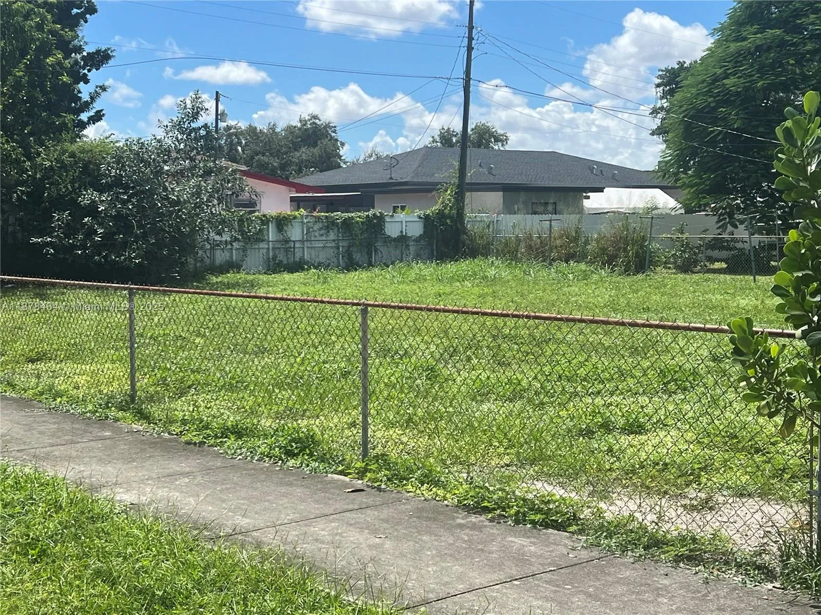 3100 Nw 70th St, Miami, Florida 33147, Miami, Florida 33147, 3 Bedrooms Bedrooms, ,2 BathroomsBathrooms,Residential,For Sale,3100 Nw 70th St, Miami, Florida 33147,A11878434