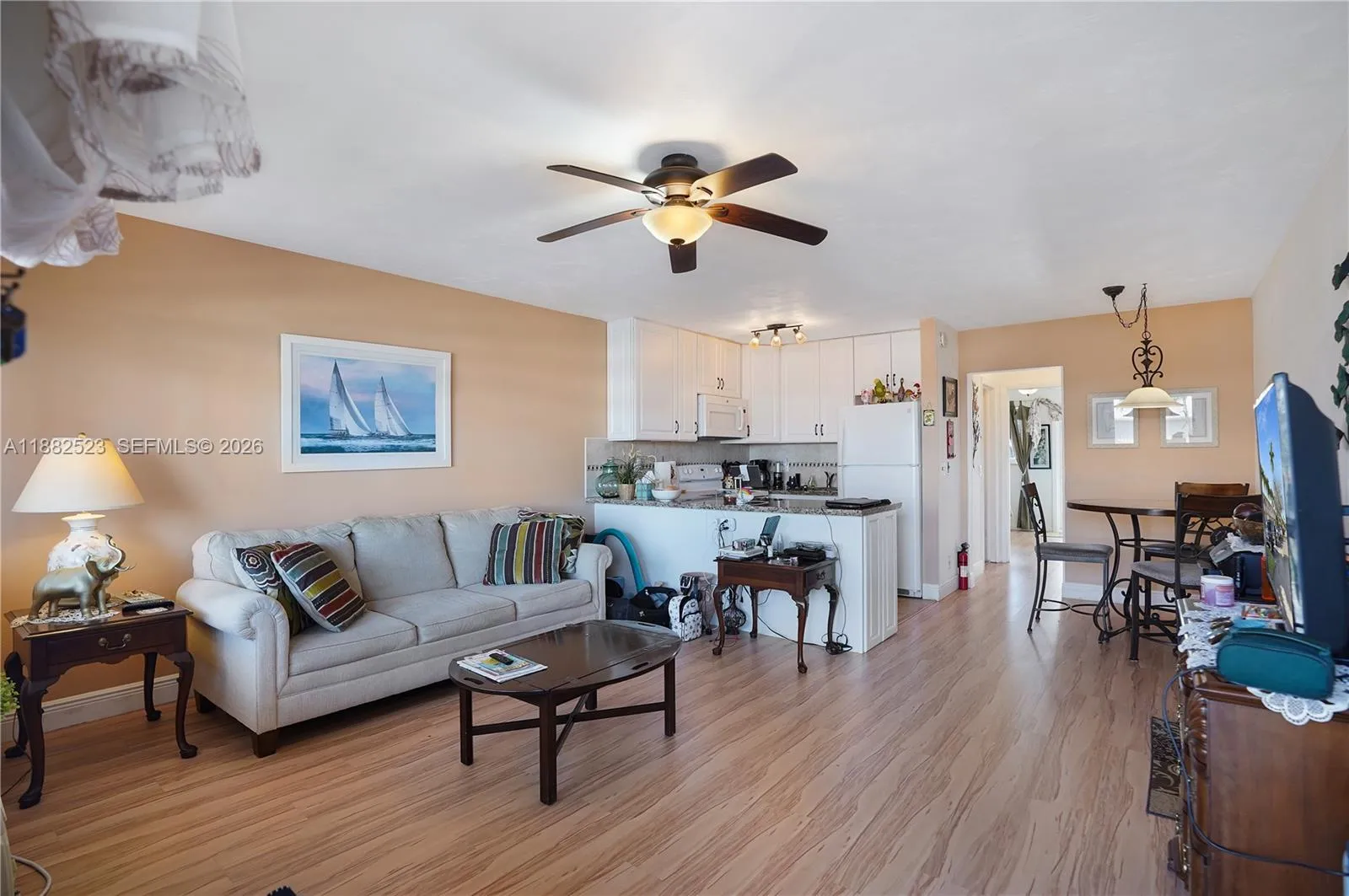 1000 Sw 11th Ave 17e, Hallandale Beach, Florida 33, Hallandale Beach, Florida 33009, 1 Bedroom Bedrooms, ,1 BathroomBathrooms,Residential Lease,For Rent,1000 Sw 11th Ave 17e, Hallandale Beach, Florida 33,A11882523