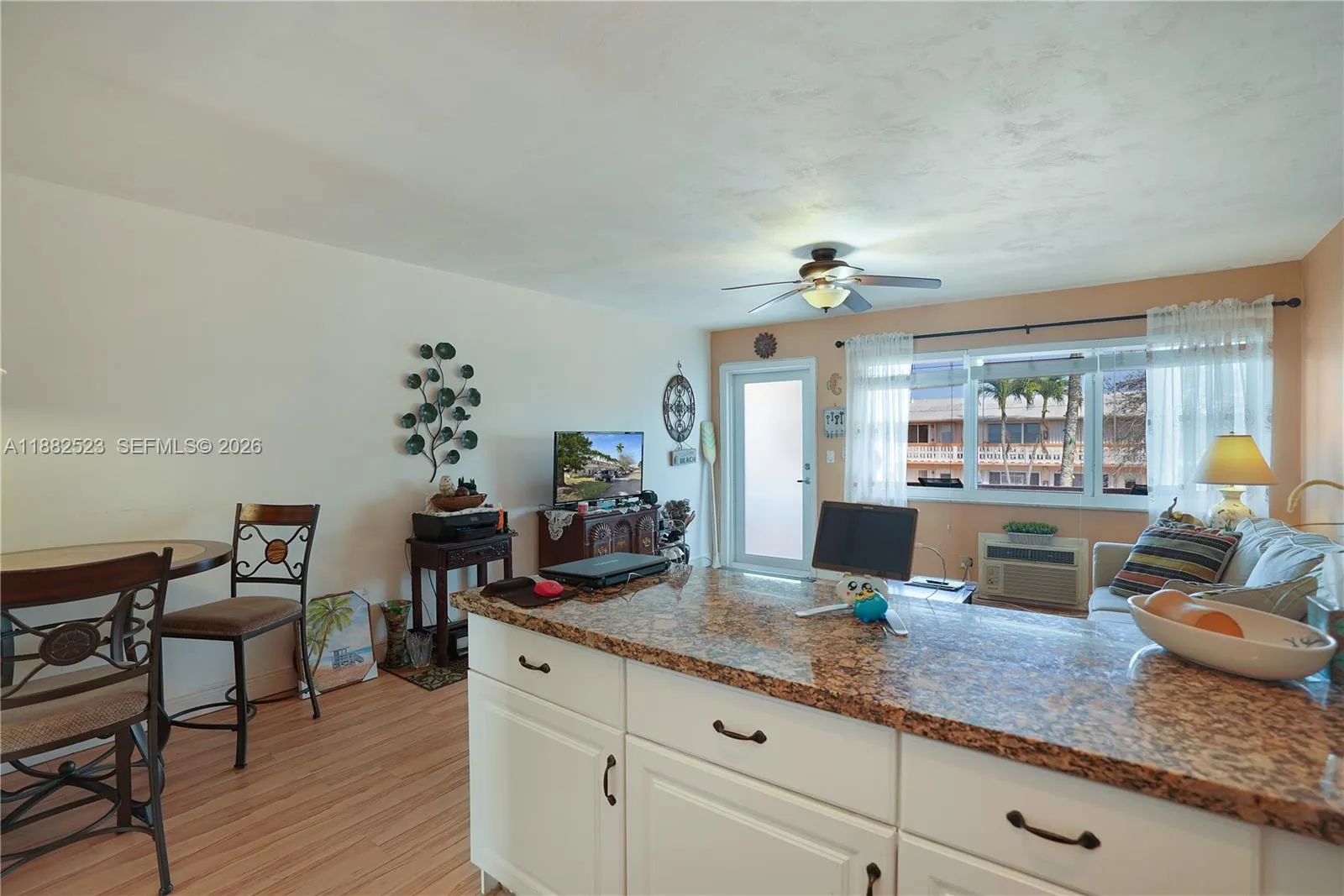 1000 Sw 11th Ave 17e, Hallandale Beach, Florida 33, Hallandale Beach, Florida 33009, 1 Bedroom Bedrooms, ,1 BathroomBathrooms,Residential Lease,For Rent,1000 Sw 11th Ave 17e, Hallandale Beach, Florida 33,A11882523