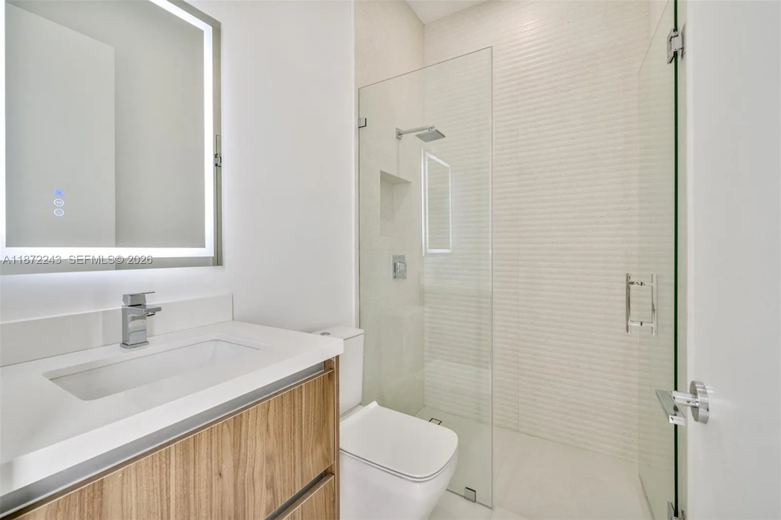 8620 Sw 112 St, Miami, Florida 33156, Miami, Florida 33156, 5 Bedrooms Bedrooms, ,5 BathroomsBathrooms,Residential,For Sale,8620 Sw 112 St, Miami, Florida 33156,A11872243