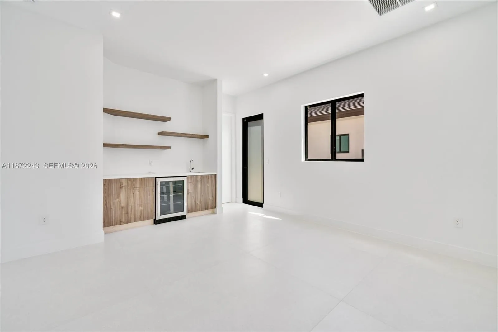 8620 Sw 112 St, Miami, Florida 33156, Miami, Florida 33156, 5 Bedrooms Bedrooms, ,5 BathroomsBathrooms,Residential,For Sale,8620 Sw 112 St, Miami, Florida 33156,A11872243