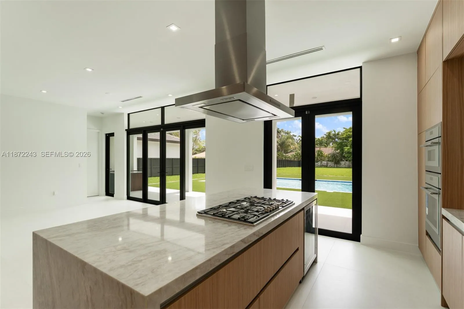 8620 Sw 112 St, Miami, Florida 33156, Miami, Florida 33156, 5 Bedrooms Bedrooms, ,5 BathroomsBathrooms,Residential,For Sale,8620 Sw 112 St, Miami, Florida 33156,A11872243