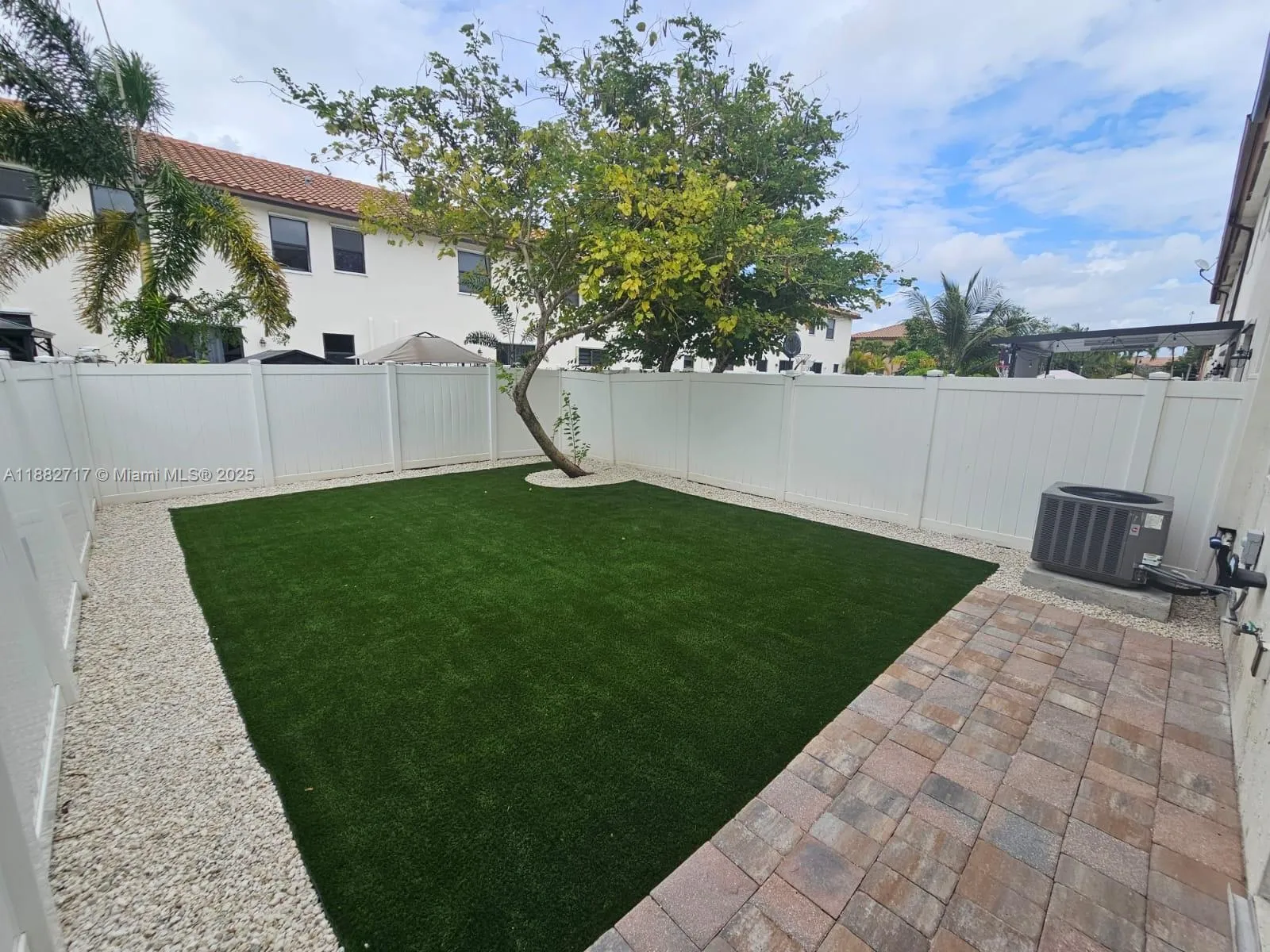 3387 W 90th St, Hialeah, Florida 33018, Hialeah, Florida 33018, 3 Bedrooms Bedrooms, ,2 BathroomsBathrooms,Residential,For Sale,3387 W 90th St, Hialeah, Florida 33018,A11882717