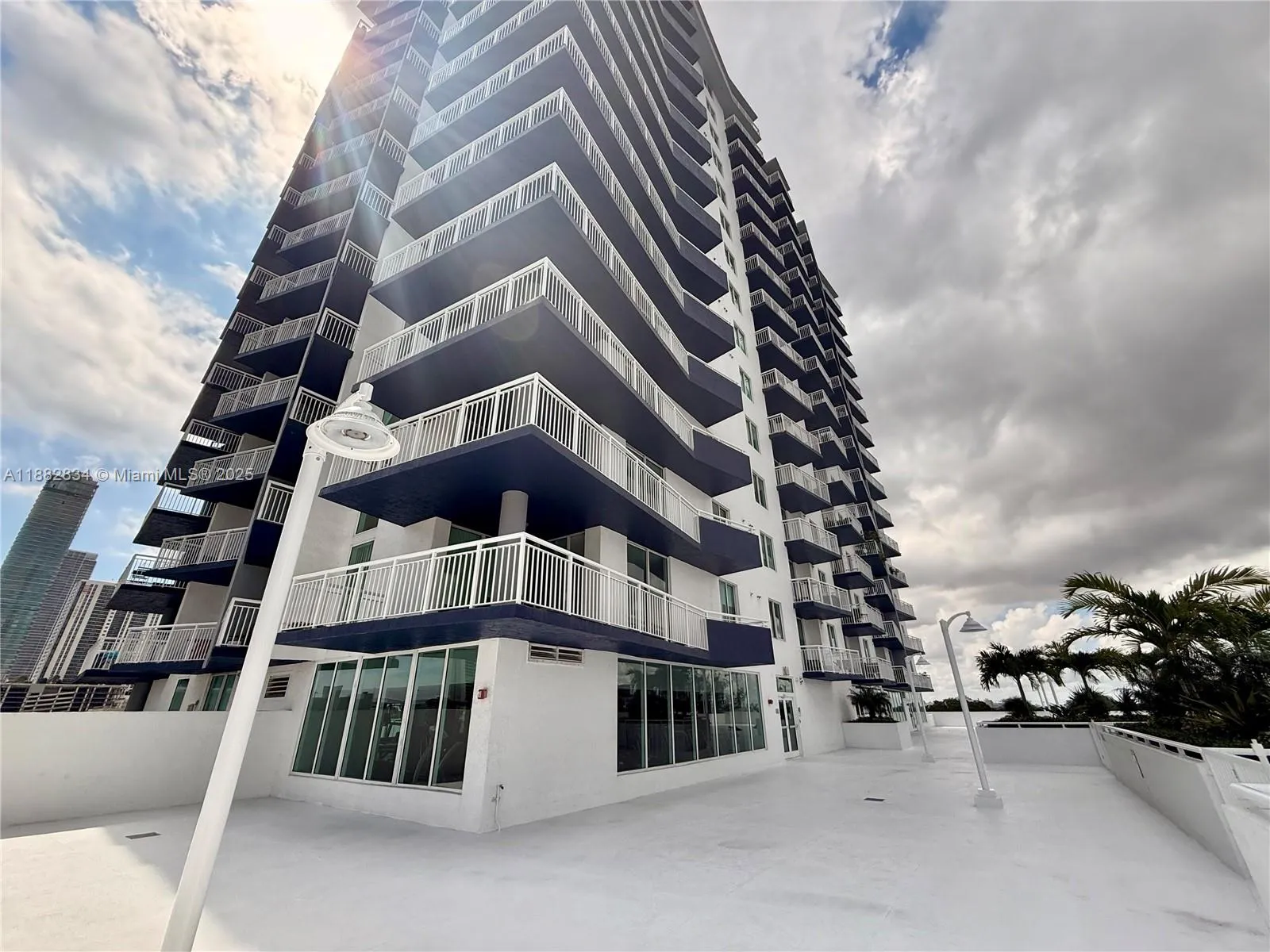 275 Ne 18th St 507, Miami, Florida 33132, Miami, Florida 33132, ,1 BathroomBathrooms,Residential Lease,For Rent,275 Ne 18th St 507, Miami, Florida 33132,A11882834