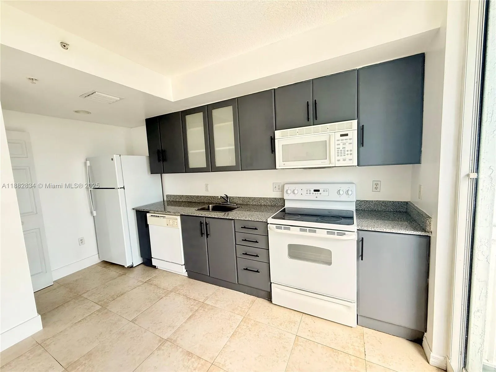 275 Ne 18th St 507, Miami, Florida 33132, Miami, Florida 33132, ,1 BathroomBathrooms,Residential Lease,For Rent,275 Ne 18th St 507, Miami, Florida 33132,A11882834