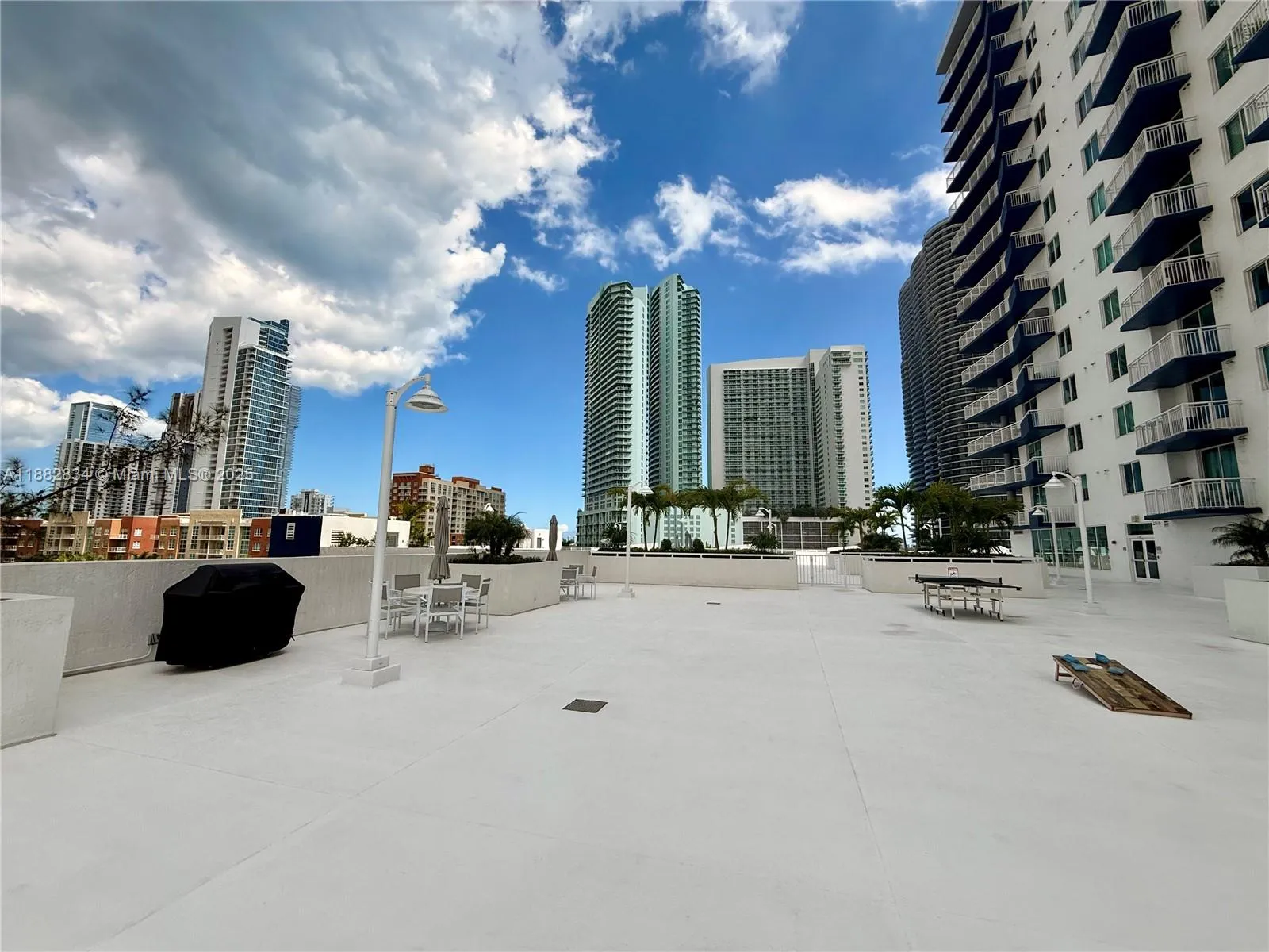 275 Ne 18th St 507, Miami, Florida 33132, Miami, Florida 33132, ,1 BathroomBathrooms,Residential Lease,For Rent,275 Ne 18th St 507, Miami, Florida 33132,A11882834