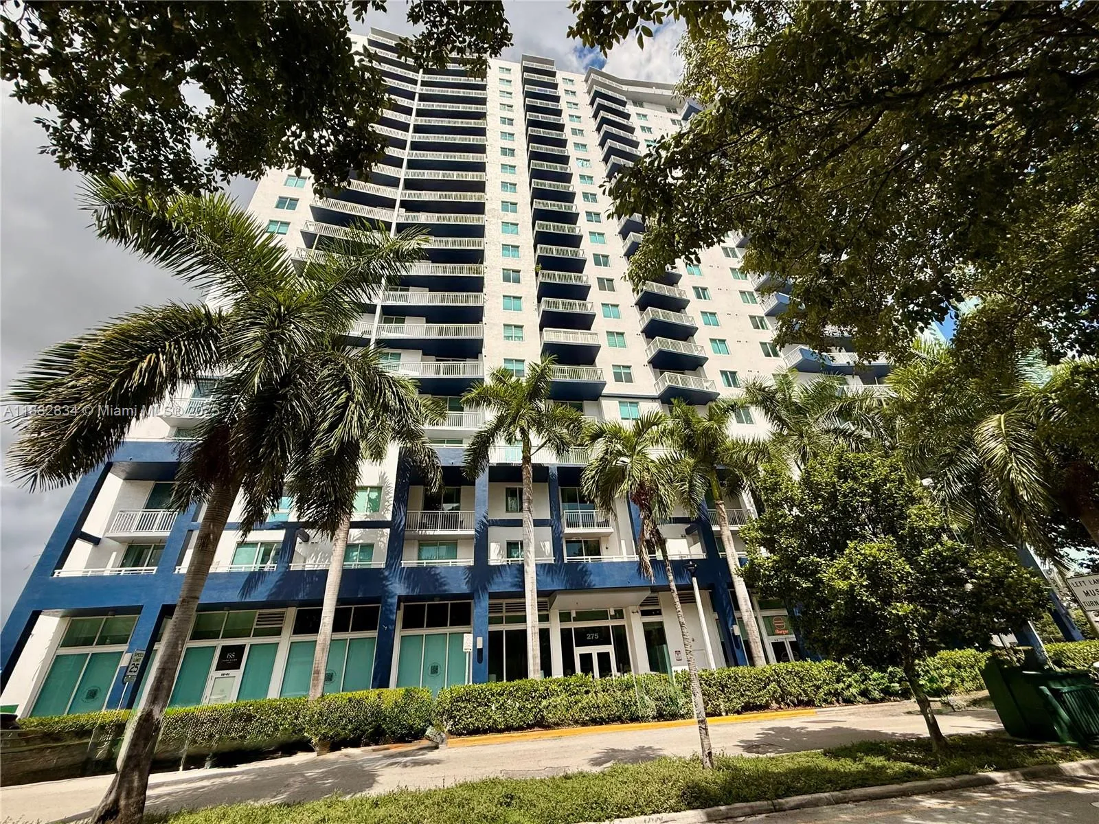 275 Ne 18th St 507, Miami, Florida 33132, Miami, Florida 33132, ,1 BathroomBathrooms,Residential Lease,For Rent,275 Ne 18th St 507, Miami, Florida 33132,A11882834