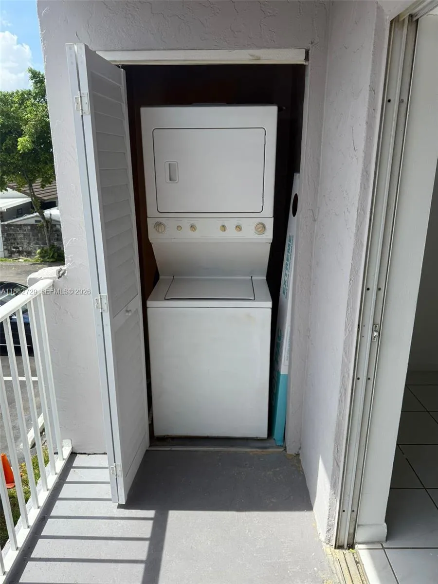 2680 W 76 Street 204, Hialeah, Florida 33016, Hialeah, Florida 33016, 2 Bedrooms Bedrooms, ,1 BathroomBathrooms,Residential,For Sale,2680 W 76 Street 204, Hialeah, Florida 33016,A11882729