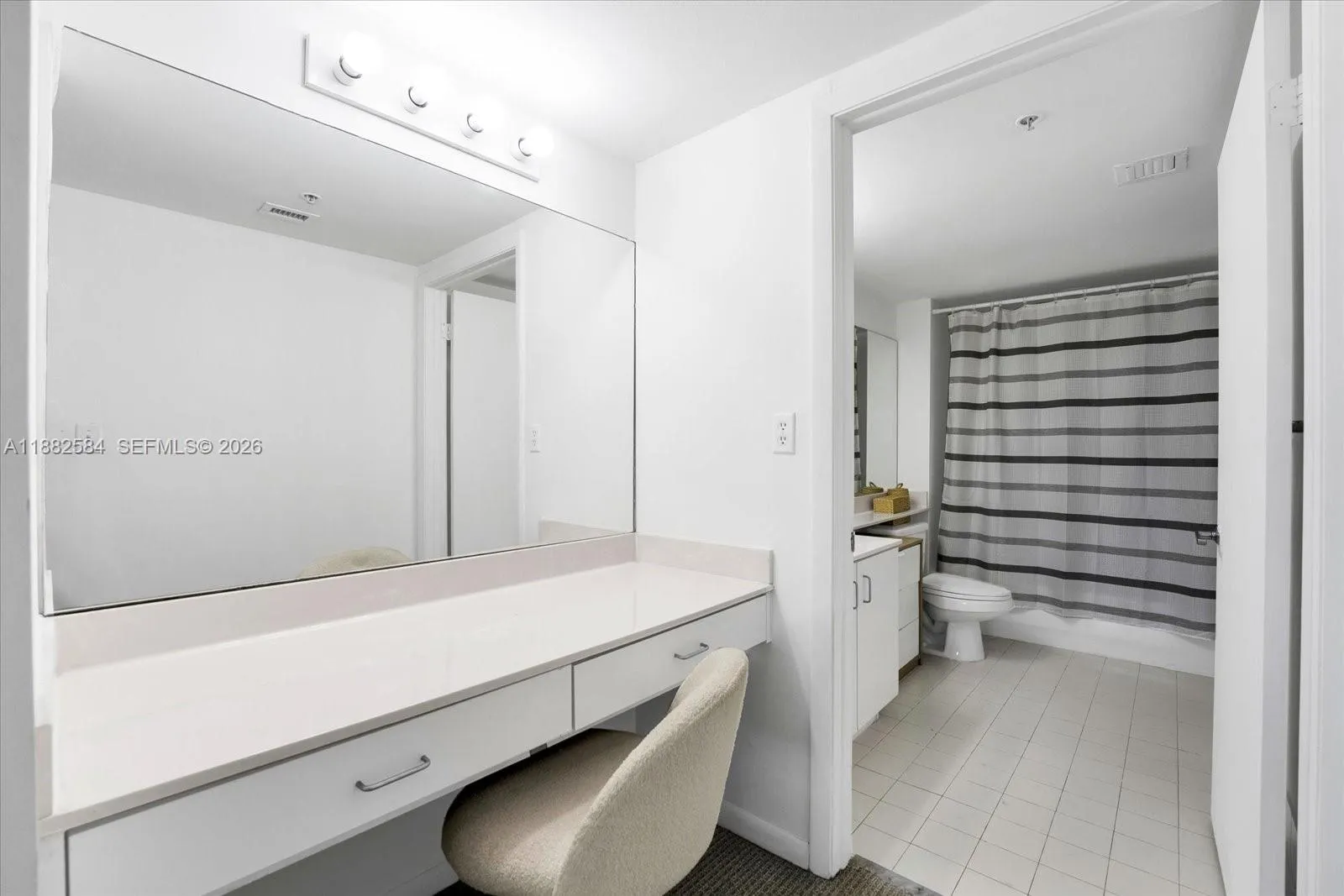650 West Ave 704, Miami Beach, Florida 33139, Miami Beach, Florida 33139, 2 Bedrooms Bedrooms, ,2 BathroomsBathrooms,Residential,For Sale,650 West Ave 704, Miami Beach, Florida 33139,A11882584