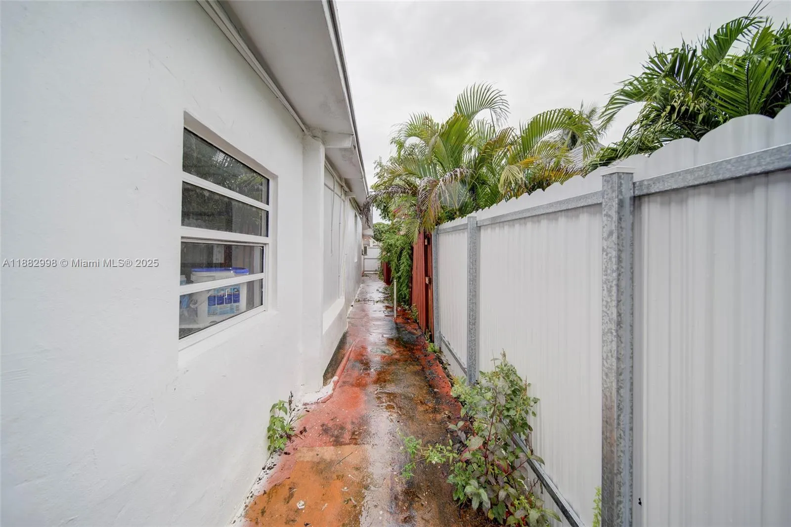 Assisted Living Facility Business & Real Estat, Miami, Florida 33055, 9 Bedrooms Bedrooms, ,6 BathroomsBathrooms,Residential,For Sale,Assisted Living Facility Business & Real Estat,A11882998