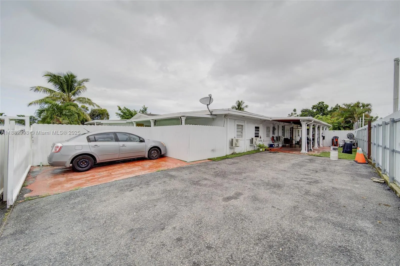 Assisted Living Facility Business & Real Estat, Miami, Florida 33055, 9 Bedrooms Bedrooms, ,6 BathroomsBathrooms,Residential,For Sale,Assisted Living Facility Business & Real Estat,A11882998