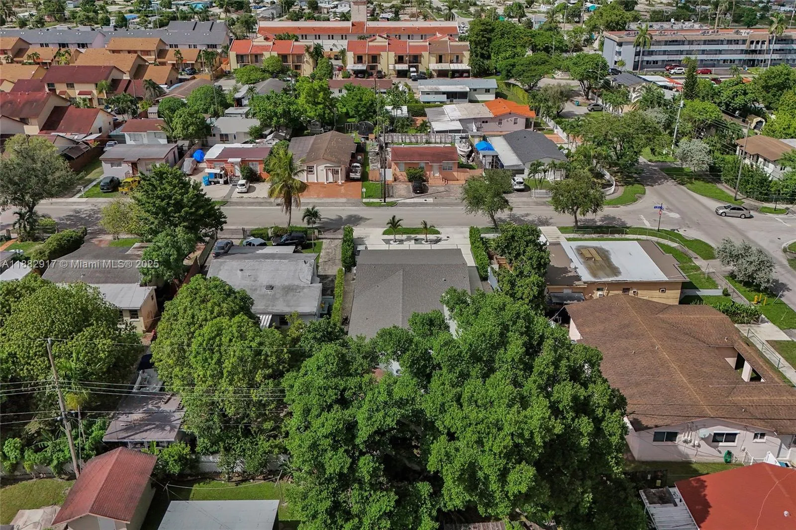 11220 Sw 2nd St, Sweetwater, Florida 33174, Sweetwater, Florida 33174, ,Residential Income,For Sale,11220 Sw 2nd St, Sweetwater, Florida 33174,A11882917