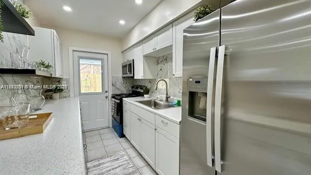 1801 Nw 5th St, Miami, Florida 33125, Miami, Florida 33125, ,Residential Income,For Sale,1801 Nw 5th St, Miami, Florida 33125,A11883201