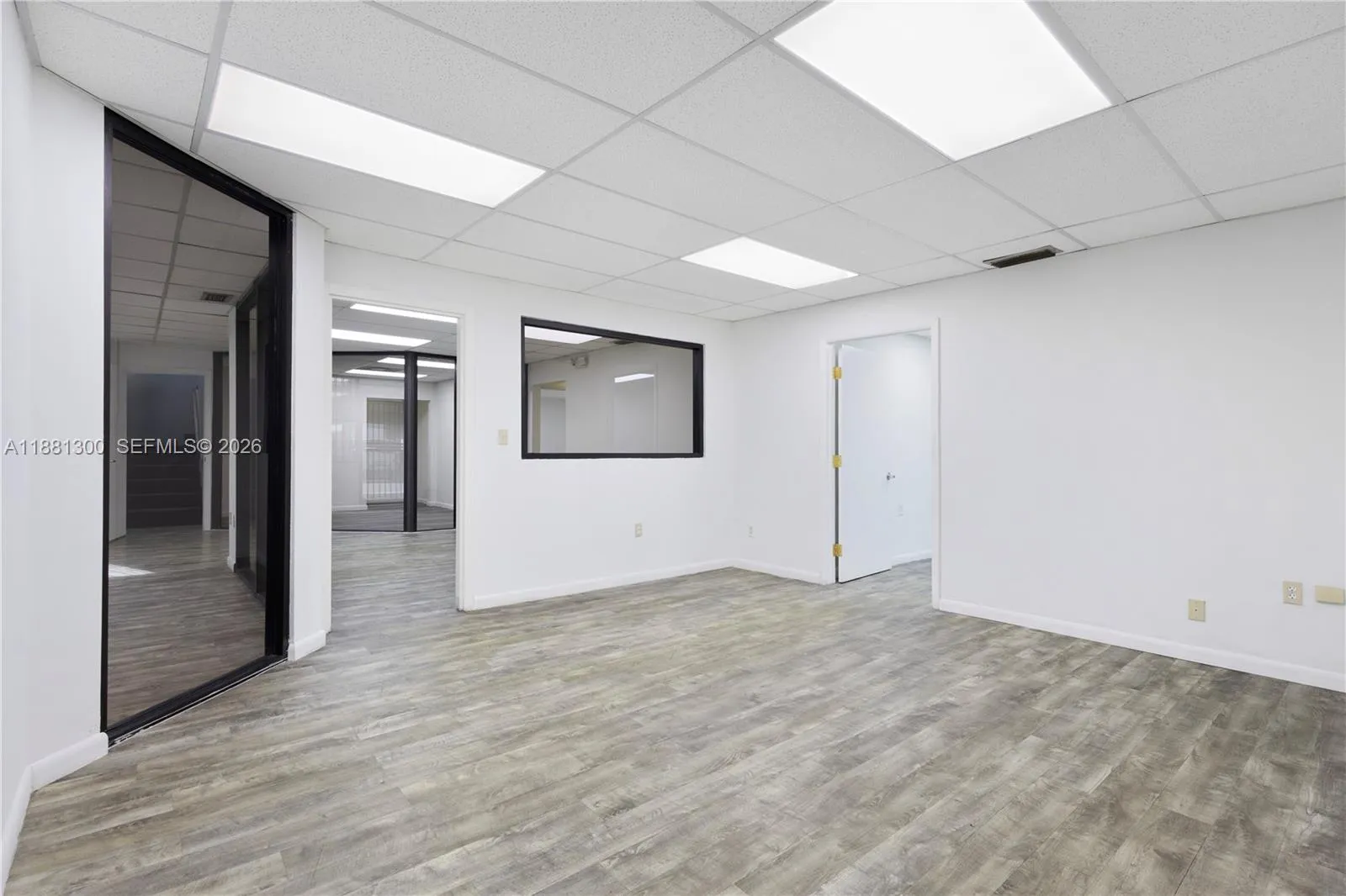 1740 Nw 93 Av 1740, Doral, Florida 33172, Doral, Florida 33172, ,Commercial Lease,For Rent,1740 Nw 93 Av 1740, Doral, Florida 33172,A11881300