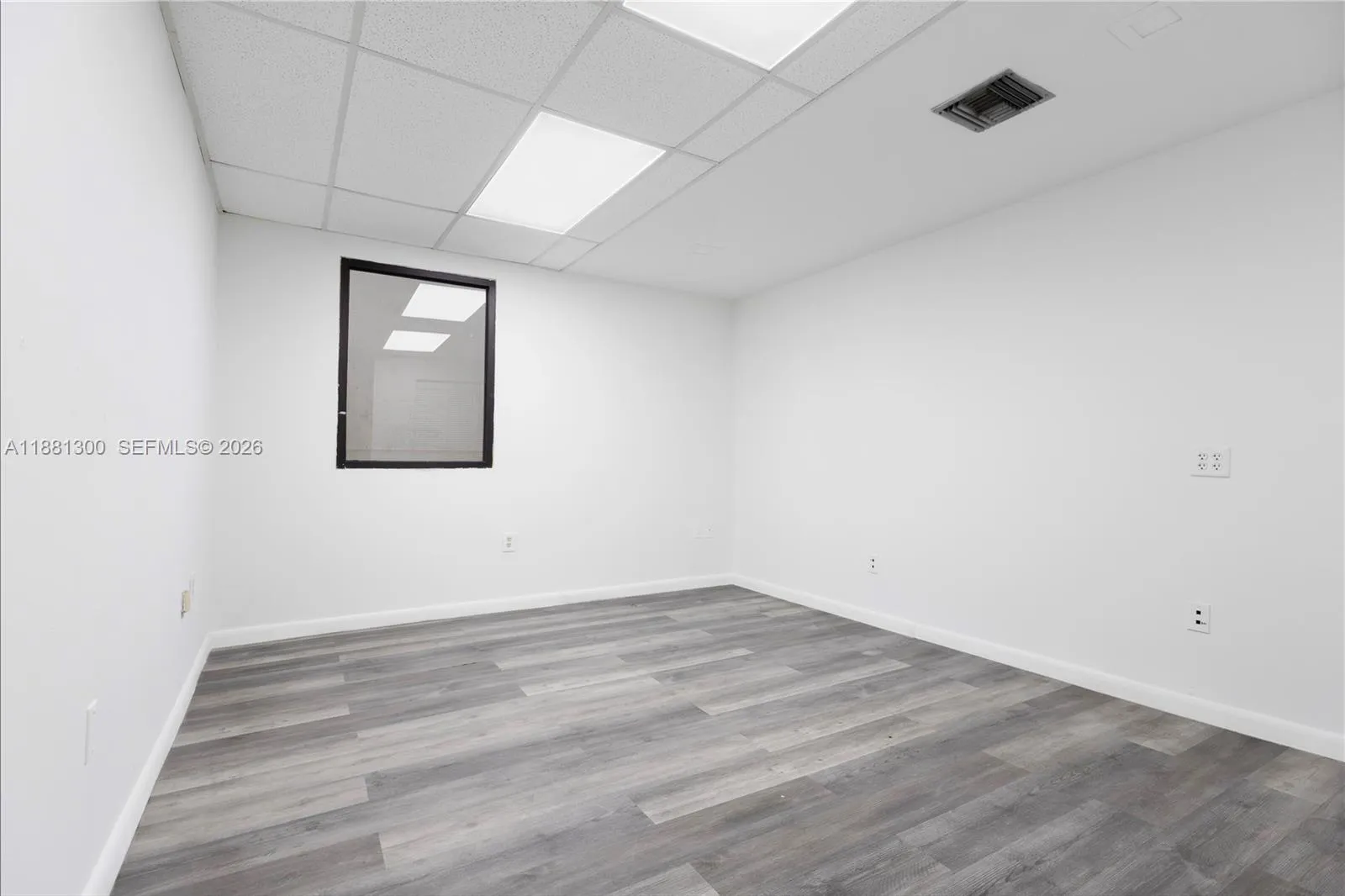 1740 Nw 93 Av 1740, Doral, Florida 33172, Doral, Florida 33172, ,Commercial Lease,For Rent,1740 Nw 93 Av 1740, Doral, Florida 33172,A11881300