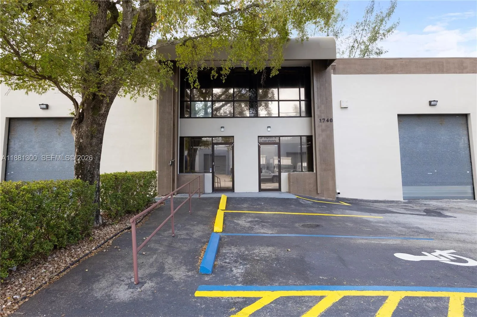 1740 Nw 93 Av 1740, Doral, Florida 33172, Doral, Florida 33172, ,Commercial Lease,For Rent,1740 Nw 93 Av 1740, Doral, Florida 33172,A11881300