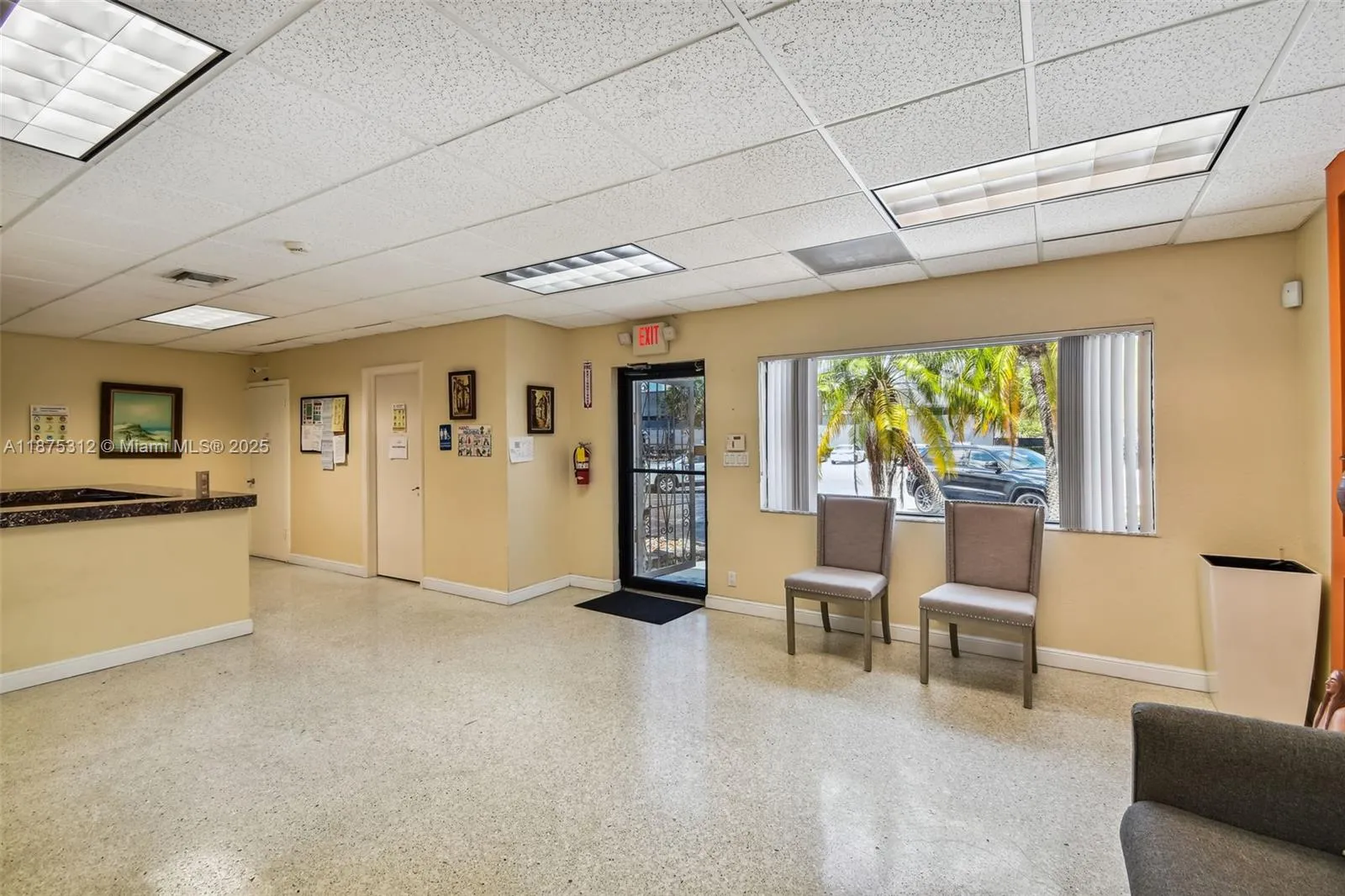 552 S Dixie Hwy E, Pompano Beach, Florida 33060, Pompano Beach, Florida 33060, ,Commercial Sale,For Sale,552 S Dixie Hwy E, Pompano Beach, Florida 33060,A11875312