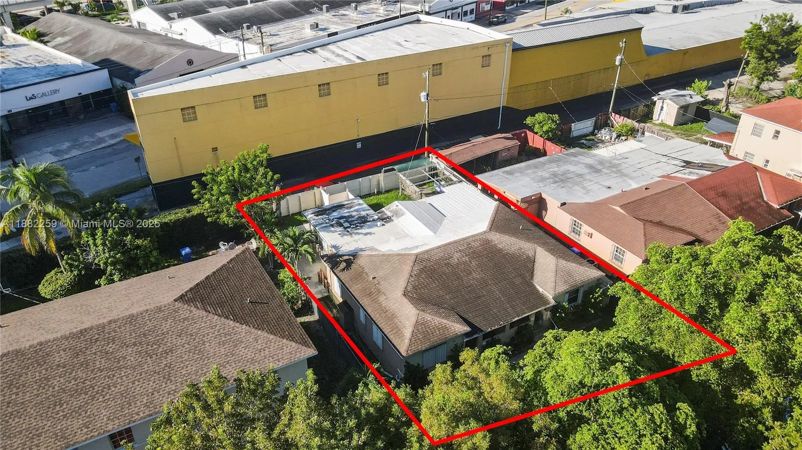 2530 Sw 27th St, Miami, Florida 33133, Miami, Florida 33133, ,Residential Income,For Sale,2530 Sw 27th St, Miami, Florida 33133,A11882259