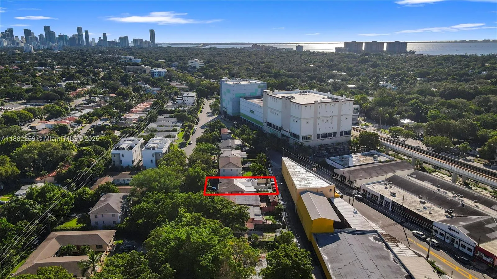 2530 Sw 27th St, Miami, Florida 33133, Miami, Florida 33133, ,Residential Income,For Sale,2530 Sw 27th St, Miami, Florida 33133,A11882259