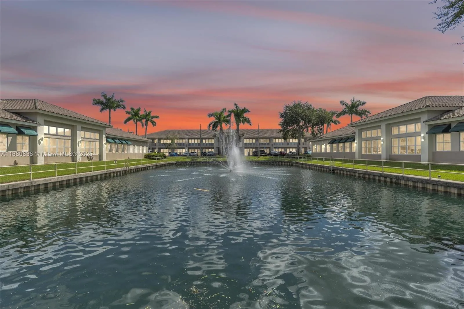 5200 S University Dr 103a, Davie, Florida 33328, Davie, Florida 33328, ,Commercial Lease,For Rent,5200 S University Dr 103a, Davie, Florida 33328,A11880836