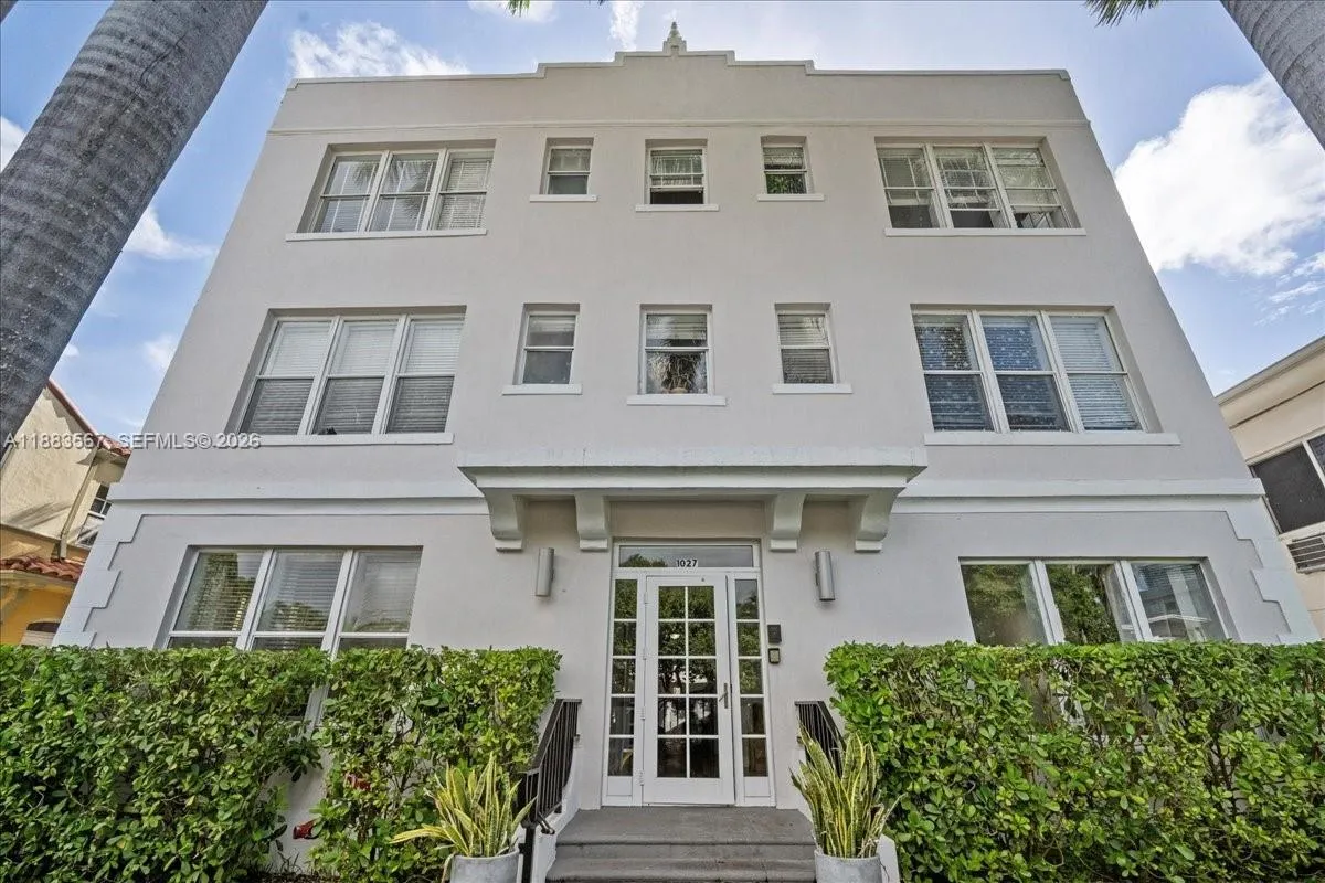 1027 Pennsylvania Ave 101, Miami Beach, Florida 33, Miami Beach, Florida 33139, 1 Bedroom Bedrooms, ,1 BathroomBathrooms,Residential,For Sale,1027 Pennsylvania Ave 101, Miami Beach, Florida 33,A11883567