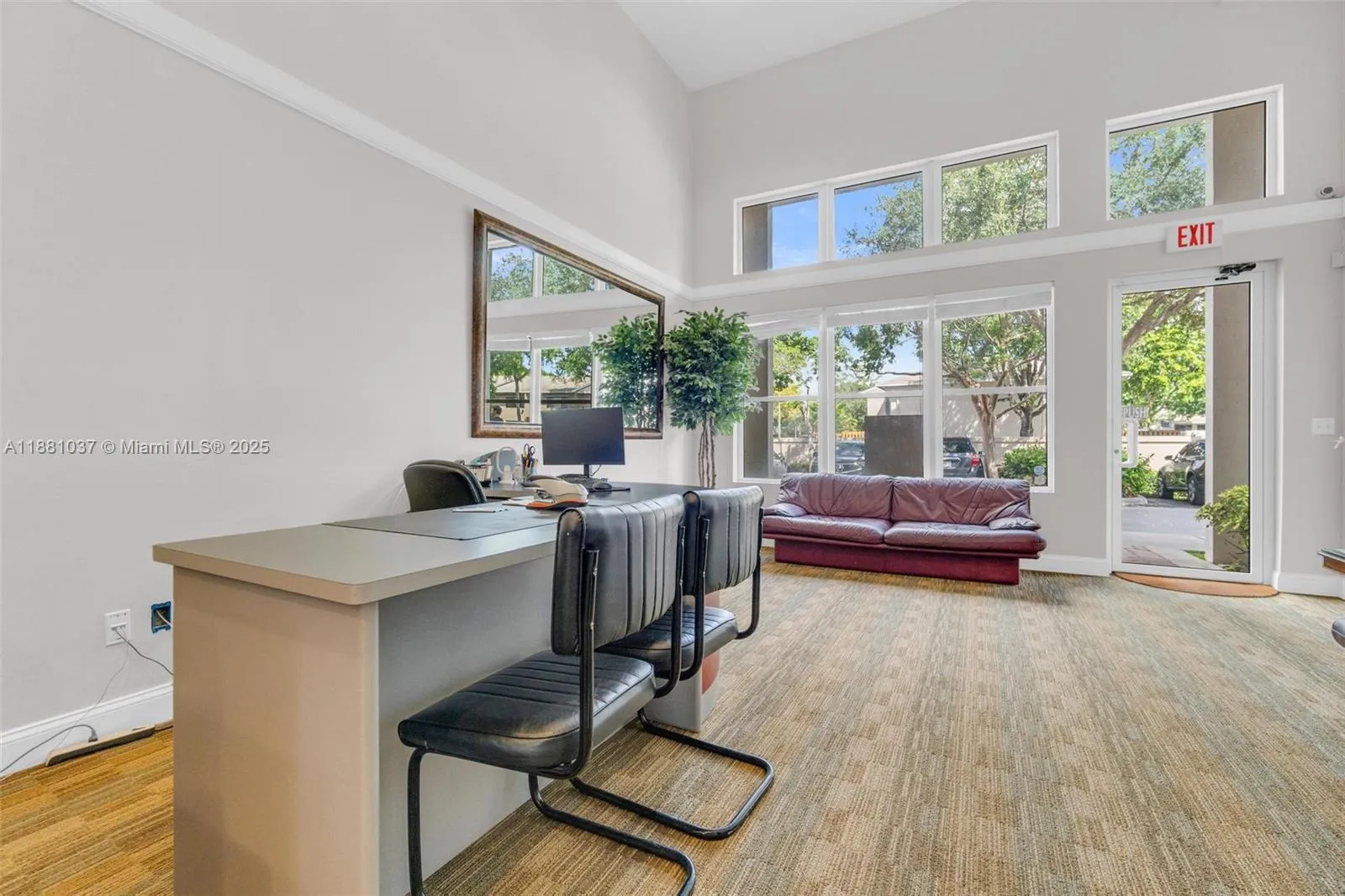 5200 S University Dr 103a, Davie, Florida 33328, Davie, Florida 33328, ,Commercial Sale,For Sale,5200 S University Dr 103a, Davie, Florida 33328,A11881037