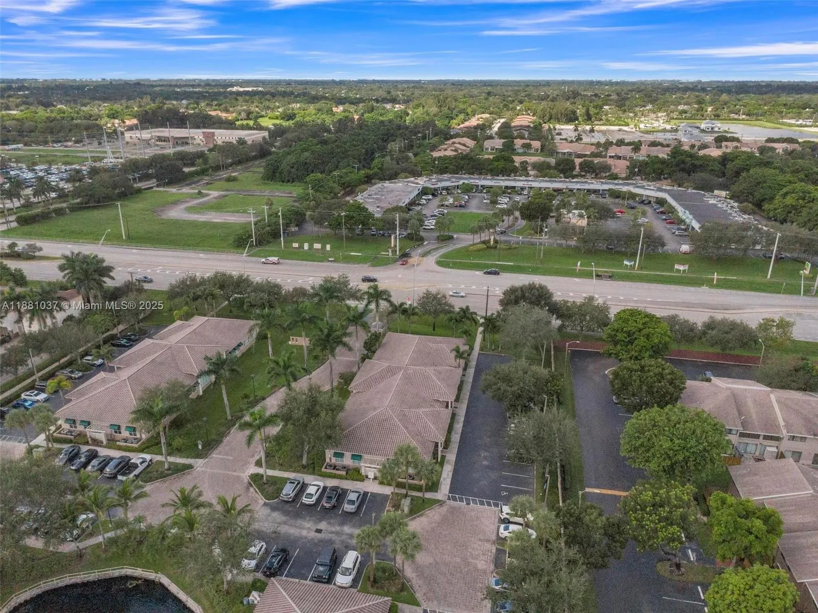 5200 S University Dr 103a, Davie, Florida 33328, Davie, Florida 33328, ,Commercial Sale,For Sale,5200 S University Dr 103a, Davie, Florida 33328,A11881037