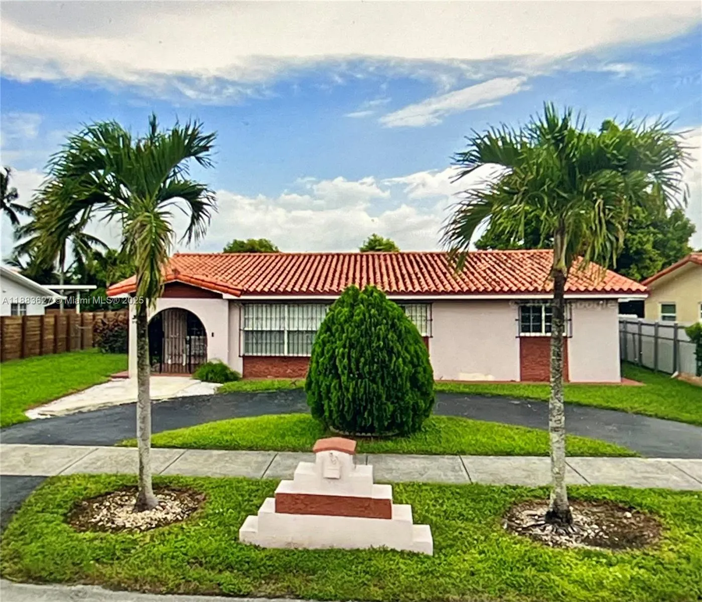 8947 Sw 12th St, Miami, Florida 33174, Miami, Florida 33174, 4 Bedrooms Bedrooms, ,2 BathroomsBathrooms,Residential,For Sale,8947 Sw 12th St, Miami, Florida 33174,A11883627