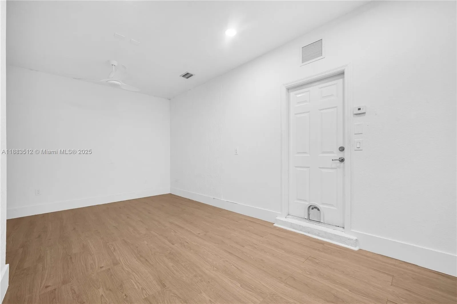 2401 Ne 4th St, Homestead, Florida 33033, Homestead, Florida 33033, 4 Bedrooms Bedrooms, ,2 BathroomsBathrooms,Residential,For Sale,2401 Ne 4th St, Homestead, Florida 33033,A11883512
