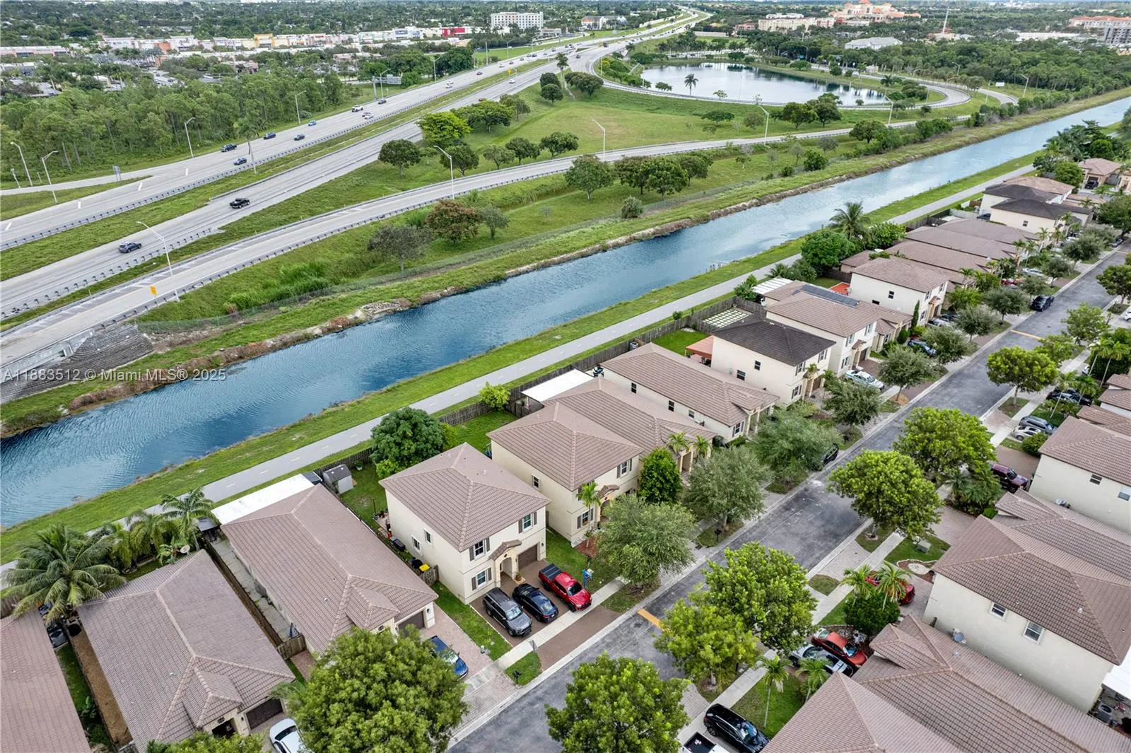 2401 Ne 4th St, Homestead, Florida 33033, Homestead, Florida 33033, 4 Bedrooms Bedrooms, ,2 BathroomsBathrooms,Residential,For Sale,2401 Ne 4th St, Homestead, Florida 33033,A11883512