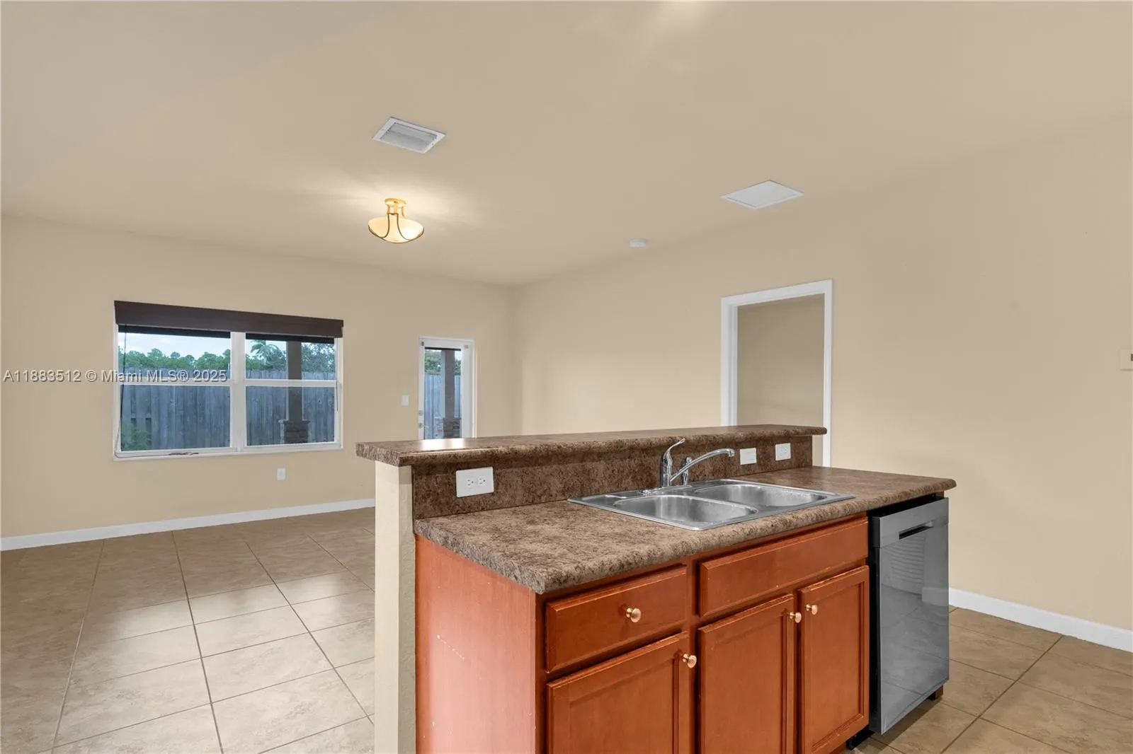 2401 Ne 4th St, Homestead, Florida 33033, Homestead, Florida 33033, 4 Bedrooms Bedrooms, ,2 BathroomsBathrooms,Residential,For Sale,2401 Ne 4th St, Homestead, Florida 33033,A11883512