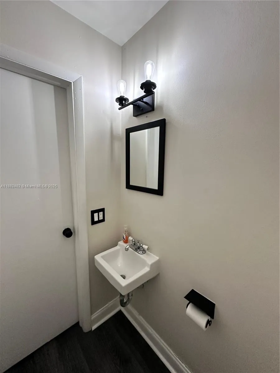 2270 Sw 46th Ct, Dania Beach, Florida 33312, Dania Beach, Florida 33312, ,Residential Income,For Sale,2270 Sw 46th Ct, Dania Beach, Florida 33312,A11882482