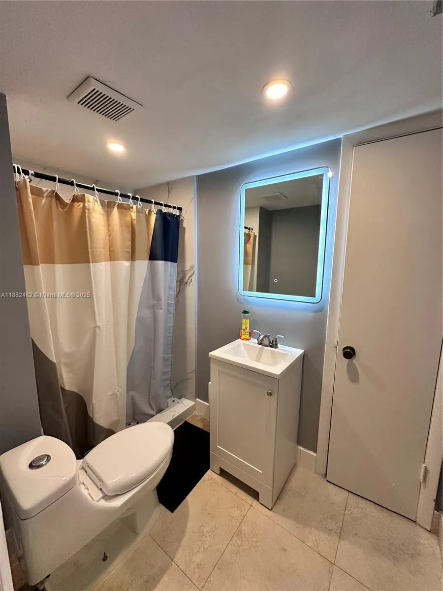 2270 Sw 46th Ct, Dania Beach, Florida 33312, Dania Beach, Florida 33312, ,Residential Income,For Sale,2270 Sw 46th Ct, Dania Beach, Florida 33312,A11882482