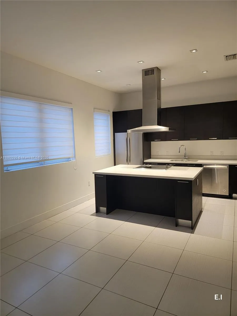 9133 Nw 33rd St, Doral, Florida 33172, Doral, Florida 33172, 4 Bedrooms Bedrooms, ,3 BathroomsBathrooms,Residential,For Sale,9133 Nw 33rd St, Doral, Florida 33172,A11883295