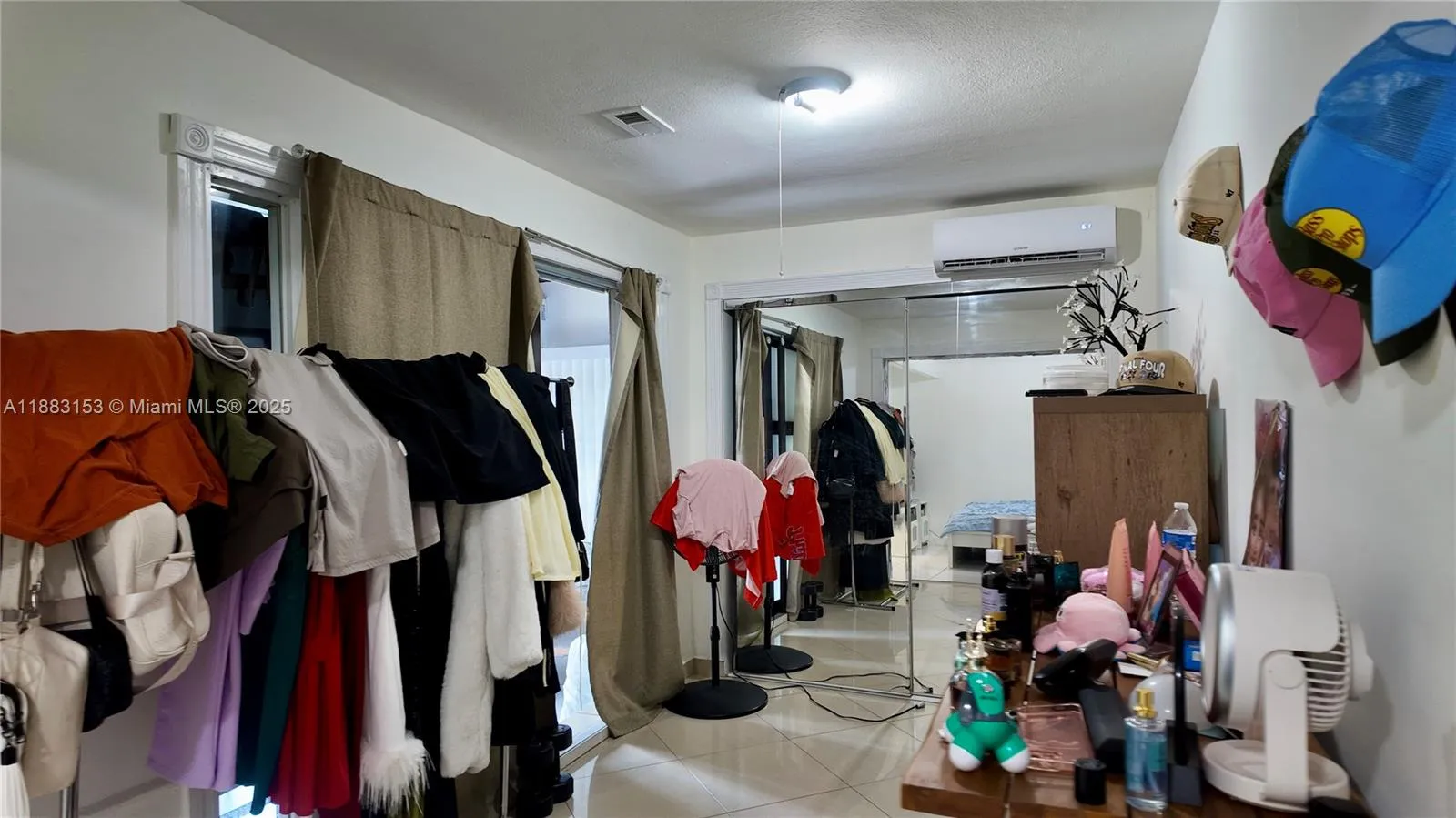 1410 Sw 22nd Ave, Miami, Florida 33145, Miami, Florida 33145, ,Residential Income,For Sale,1410 Sw 22nd Ave, Miami, Florida 33145,A11883153