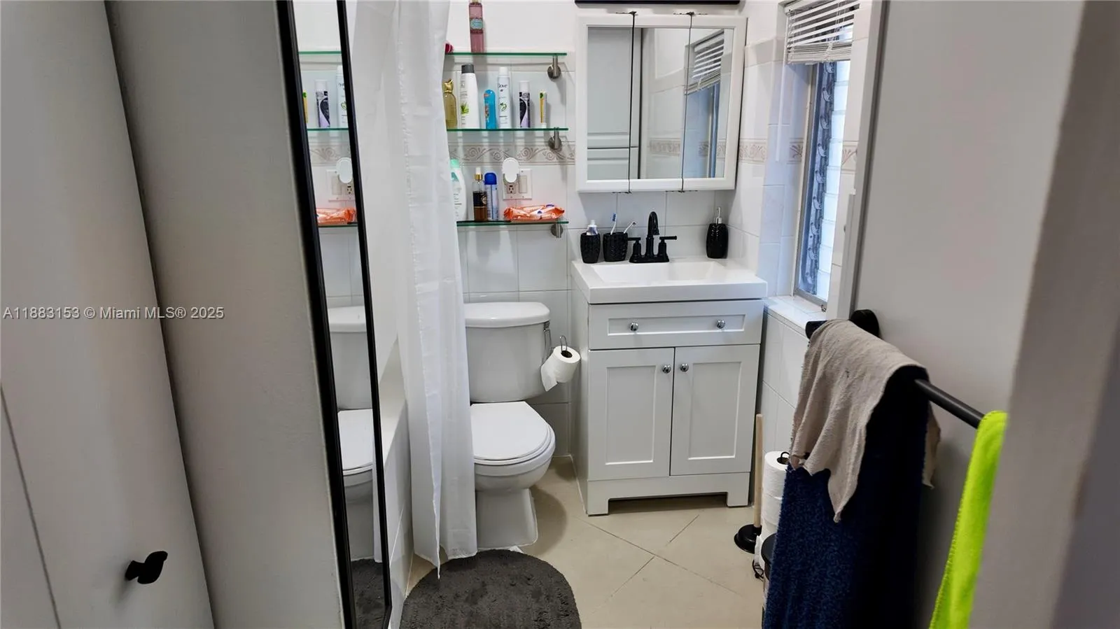 1410 Sw 22nd Ave, Miami, Florida 33145, Miami, Florida 33145, ,Residential Income,For Sale,1410 Sw 22nd Ave, Miami, Florida 33145,A11883153