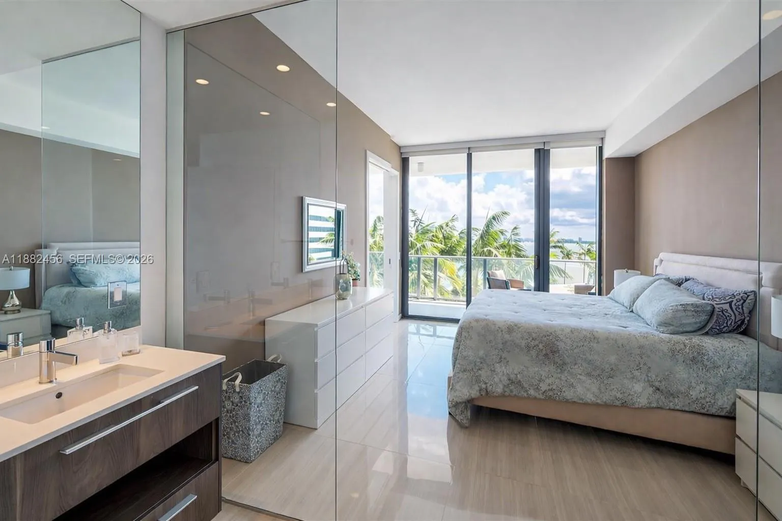 480 Ne 31st St 702, Miami, Florida 33137, Miami, Florida 33137, 1 Bedroom Bedrooms, ,2 BathroomsBathrooms,Residential,For Sale,480 Ne 31st St 702, Miami, Florida 33137,A11882456